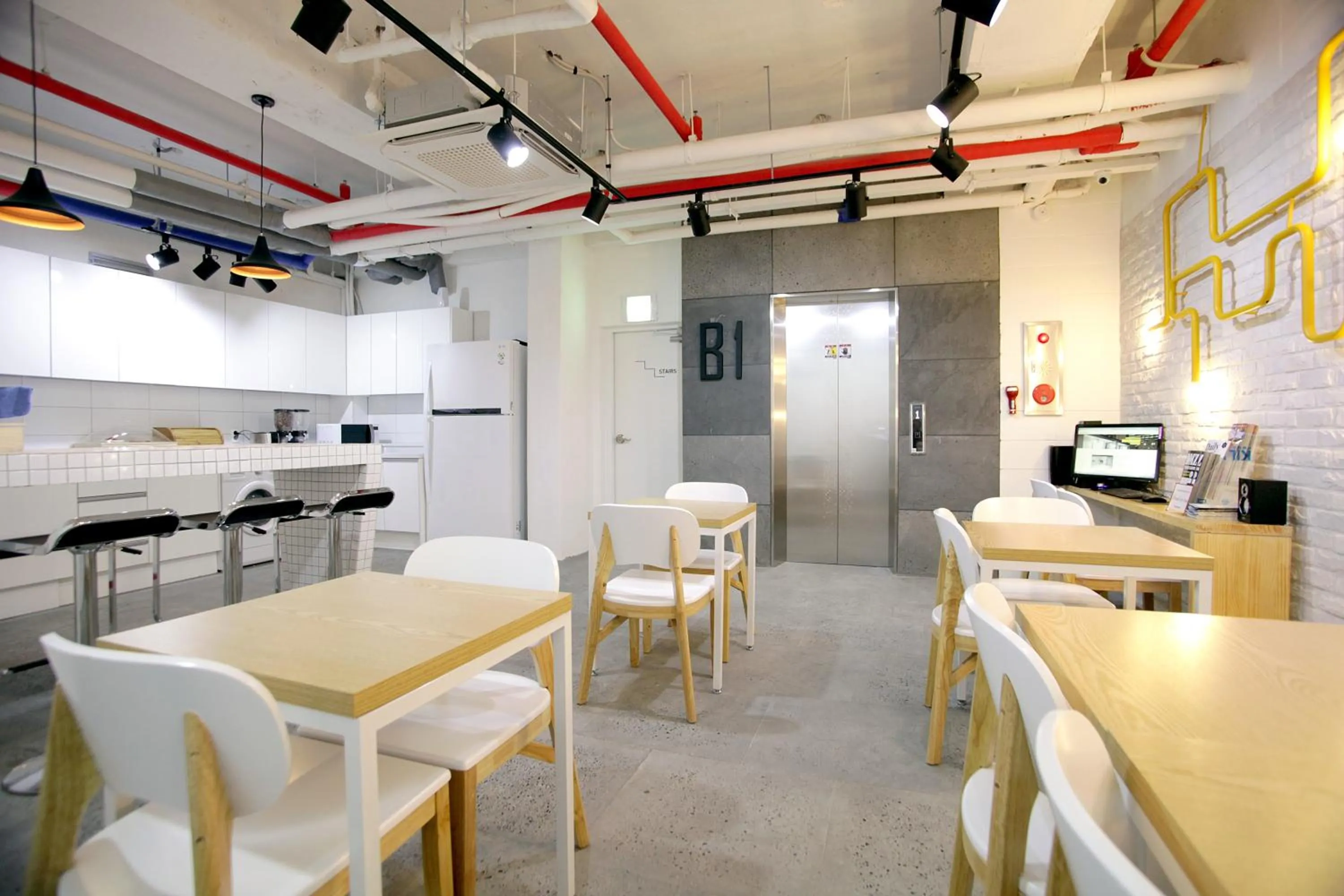 Lounge or bar in K-POP Hotel Seoul Tower