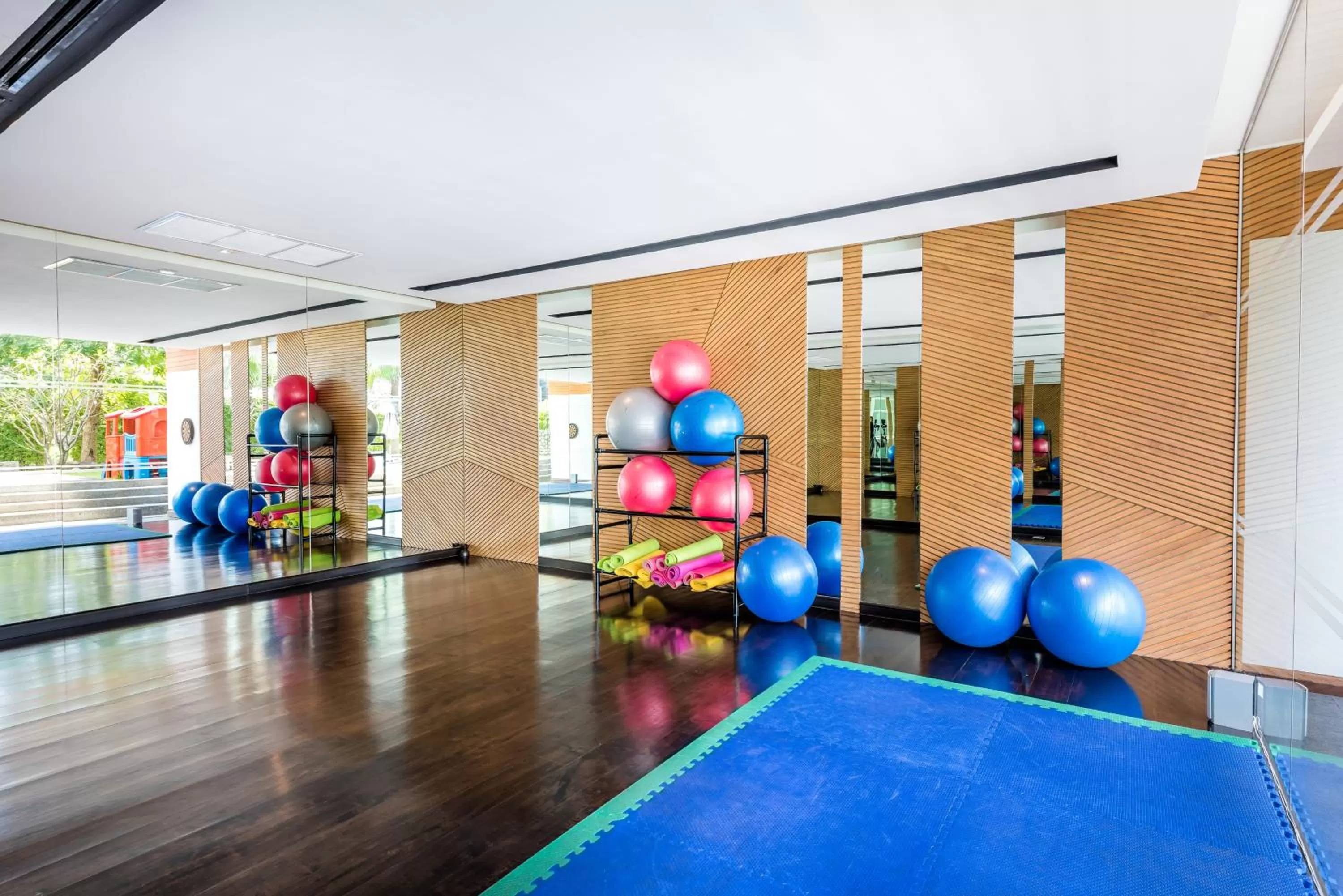 Sports in Wyndham Sea Pearl Resort, Phuket