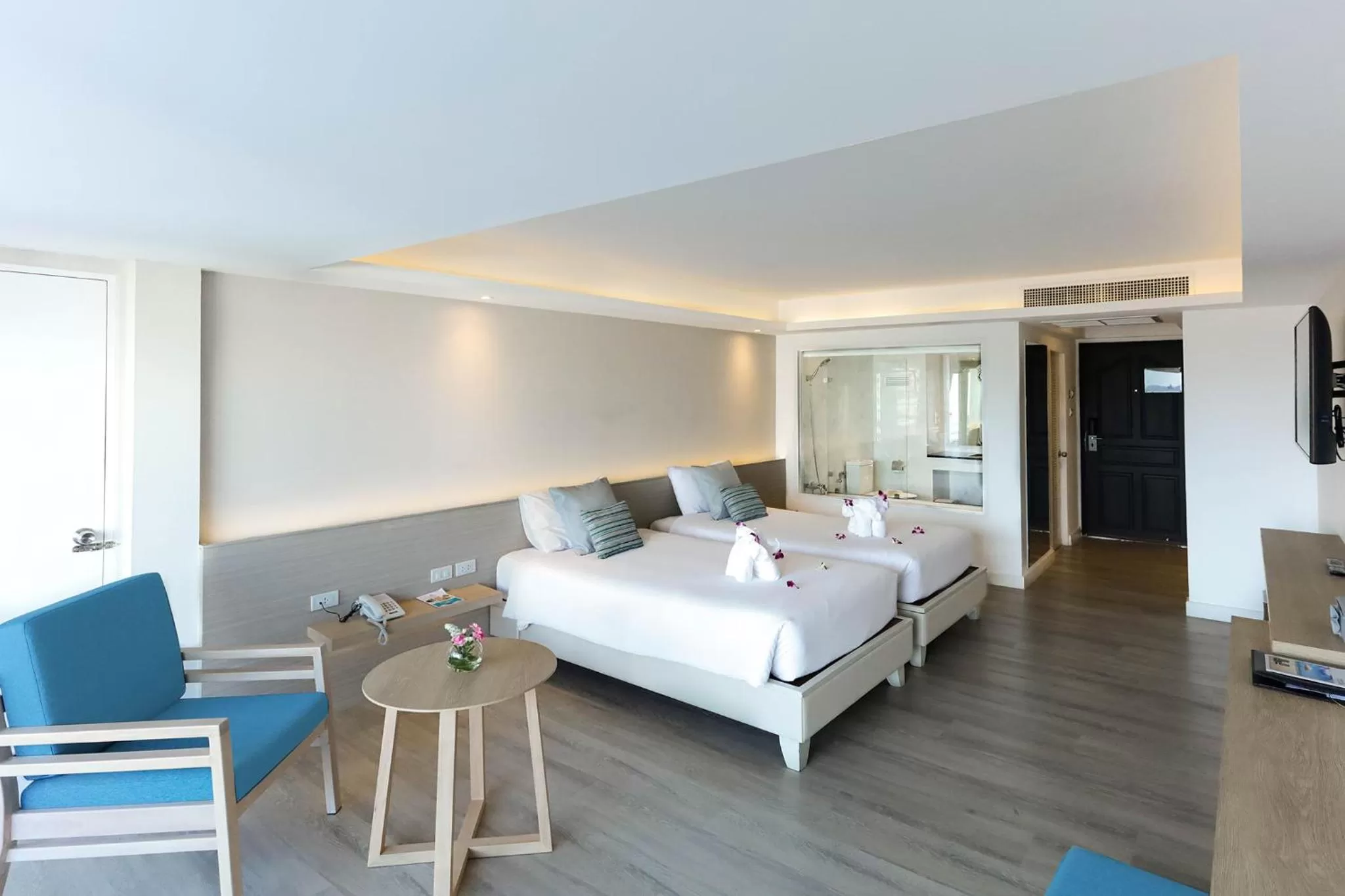 Bed in Methavalai Hotel