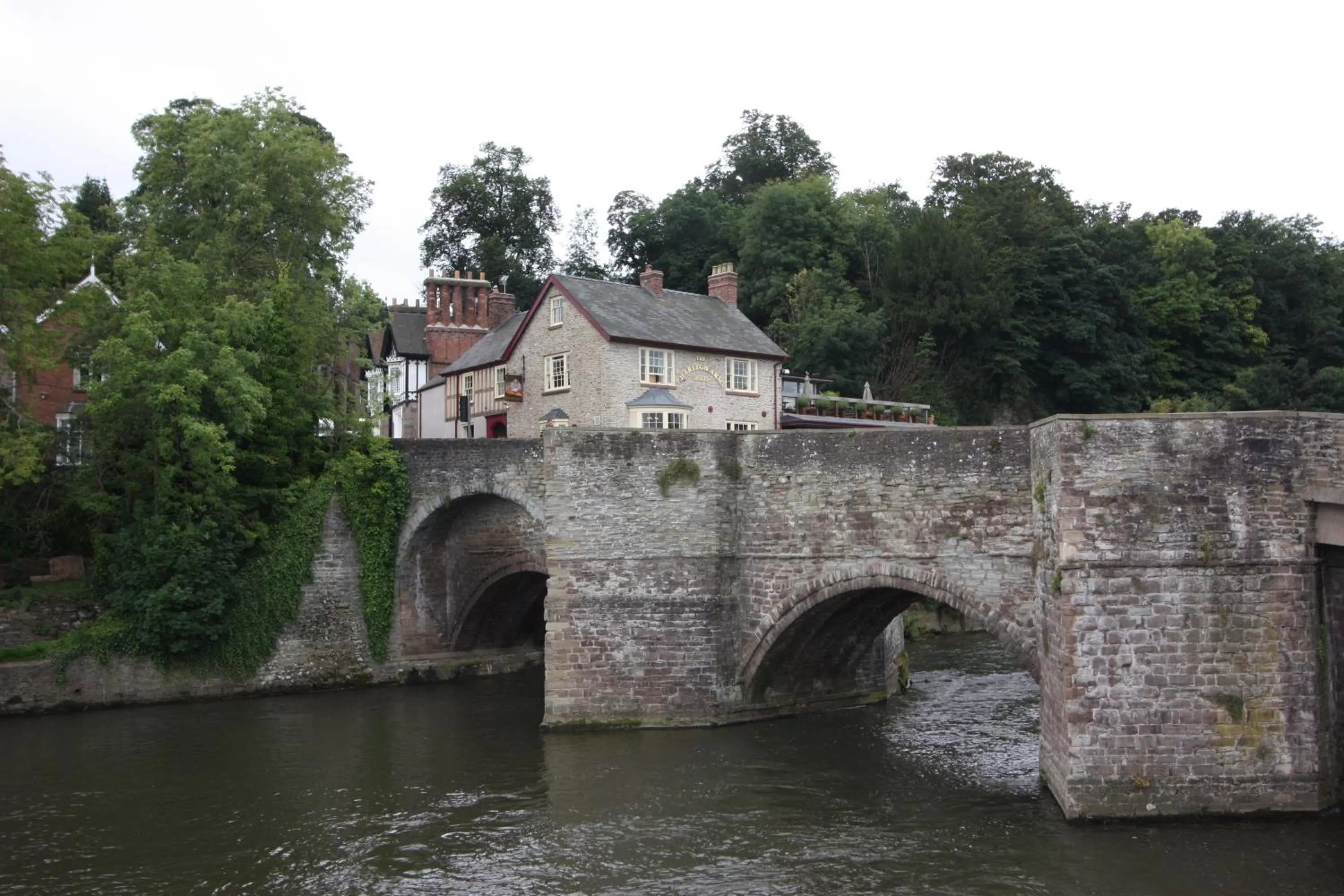 Landmark view in The Charlton Arms