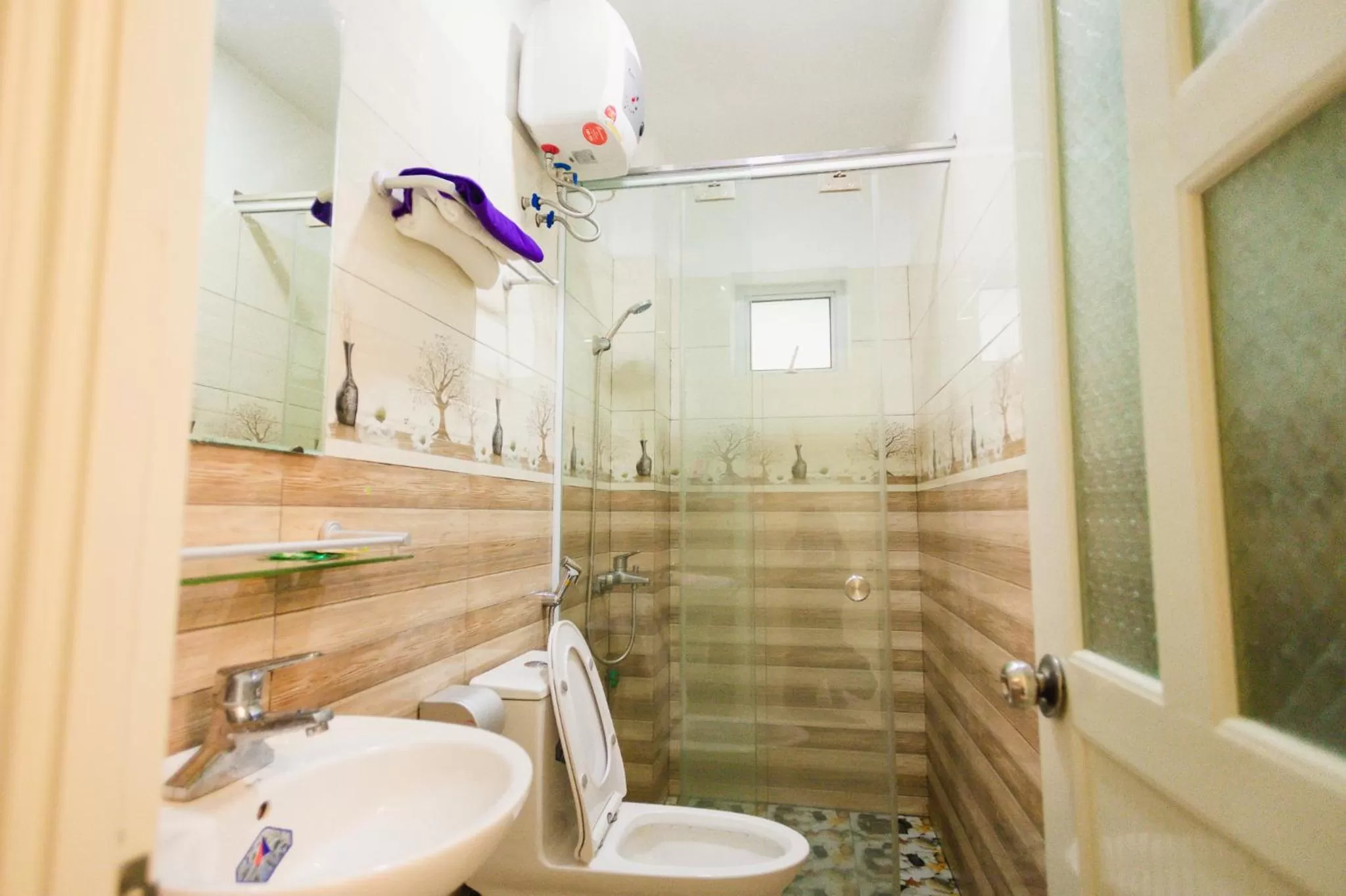 Bathroom in Mio Hotel