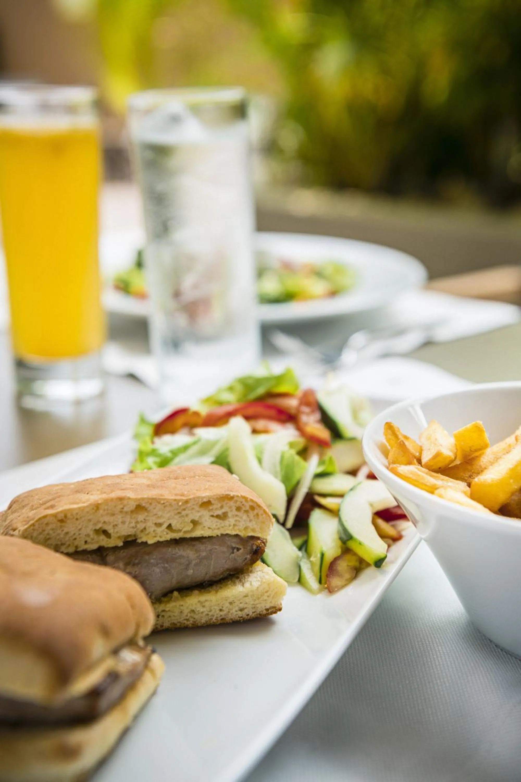 Restaurant/places to eat in Hotel Trópico