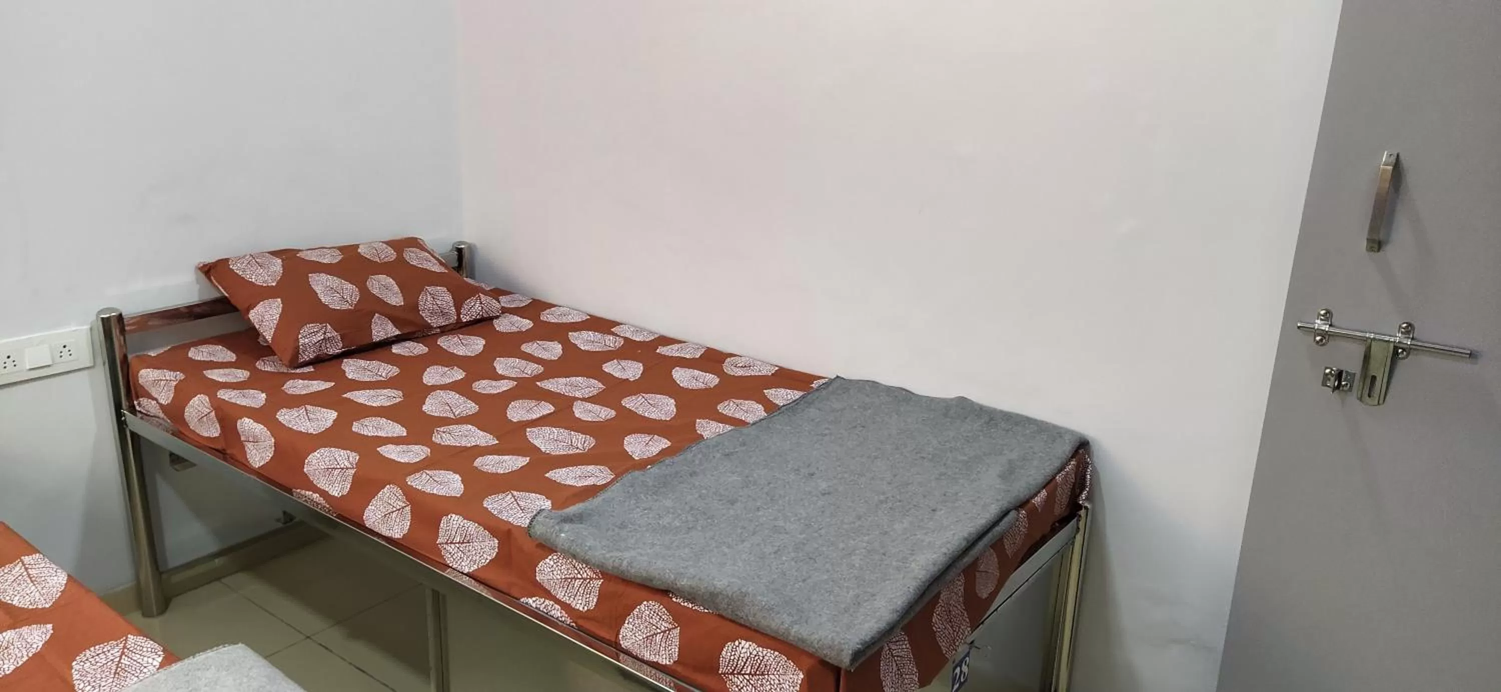 Bedroom, Bed in Shiv Sai Dormitory