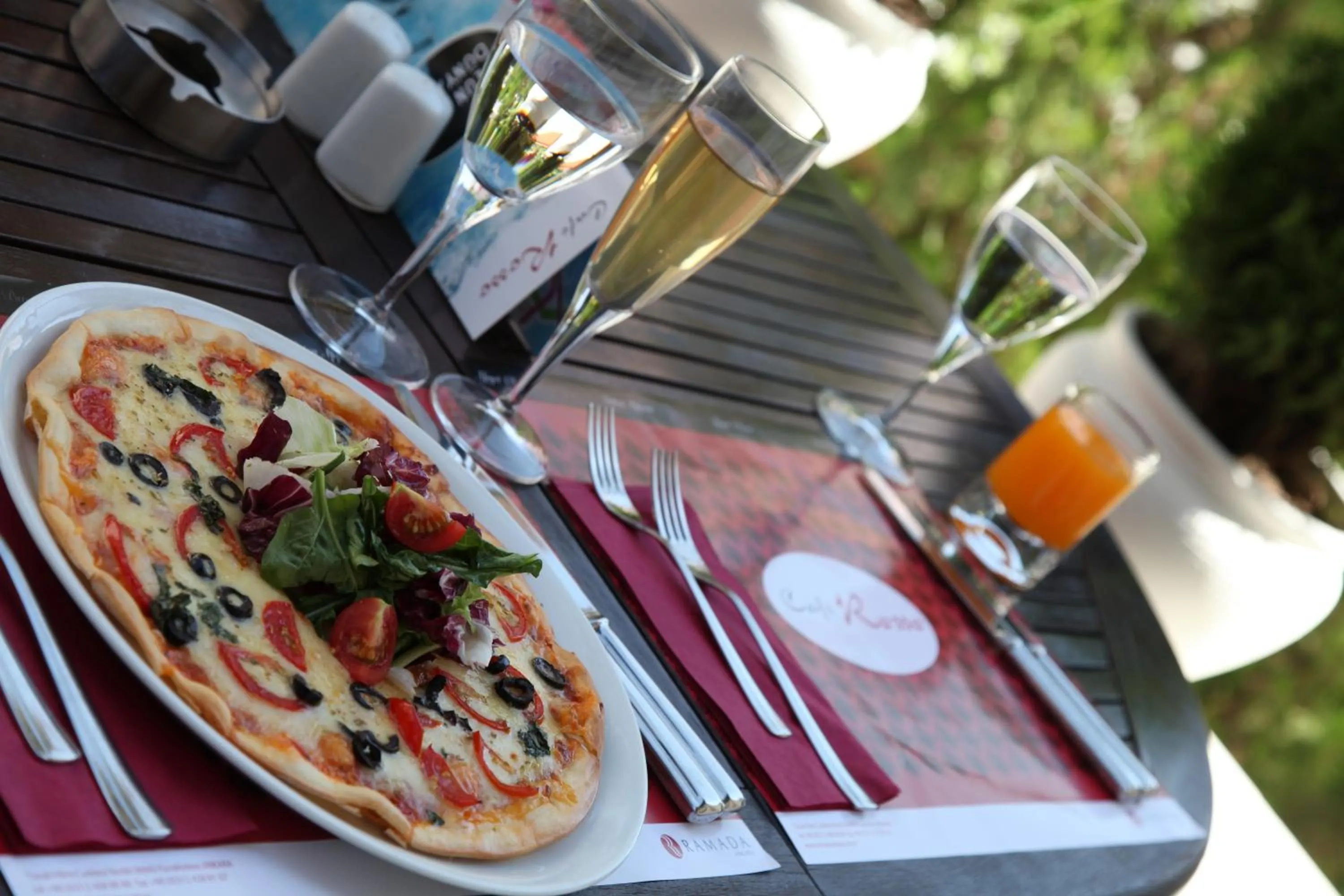 Restaurant/places to eat in Ramada by Wyndham Ankara