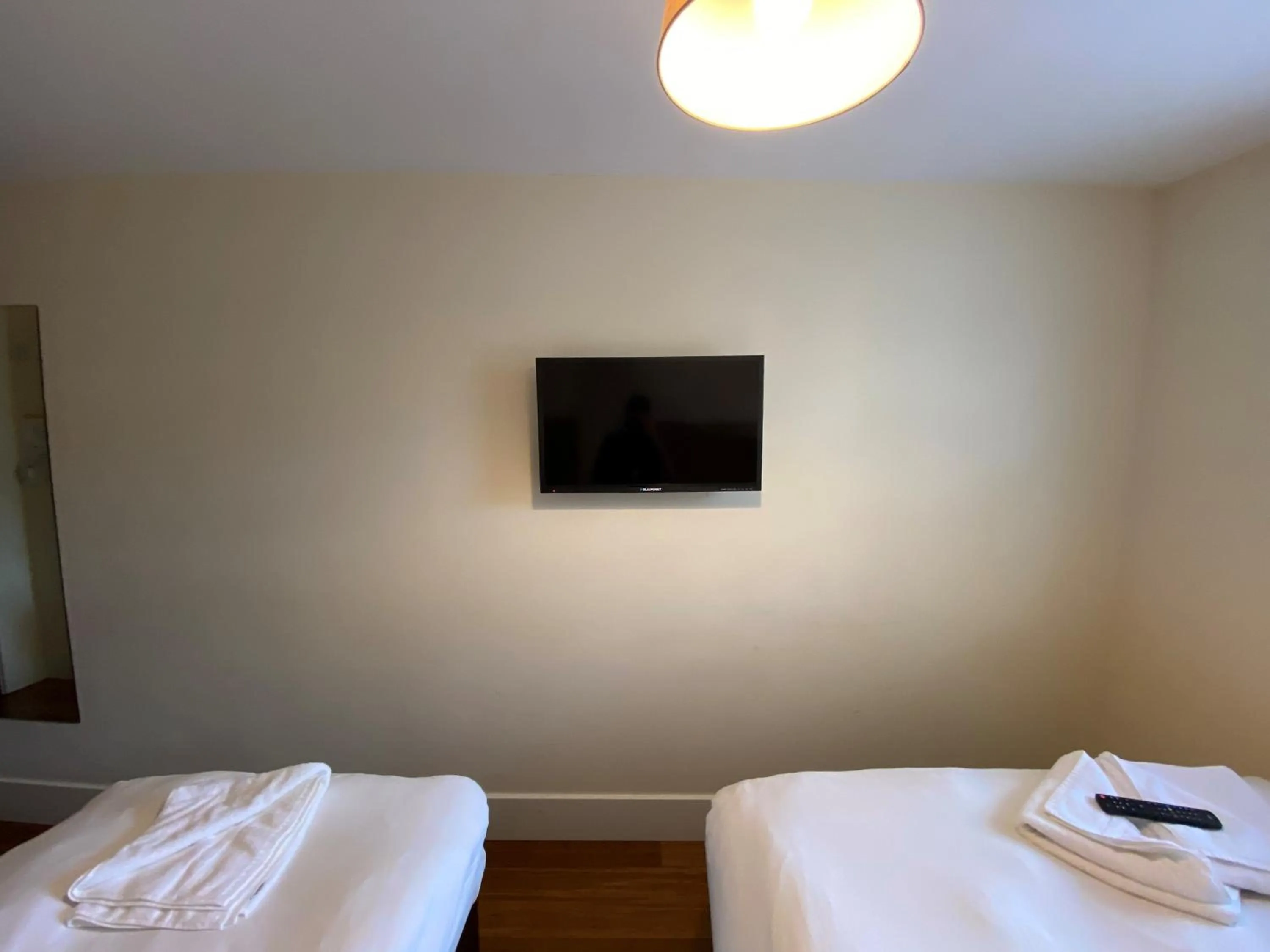 Bed in Wendover Arms Hotel