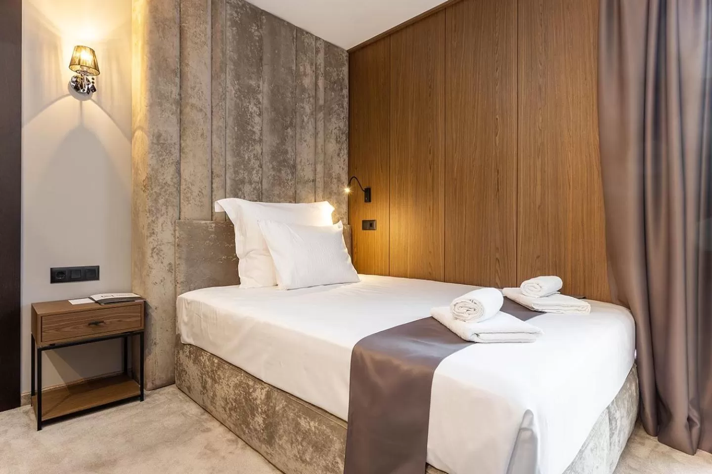 Bed in Abrazo Sofia Hotel by HMG