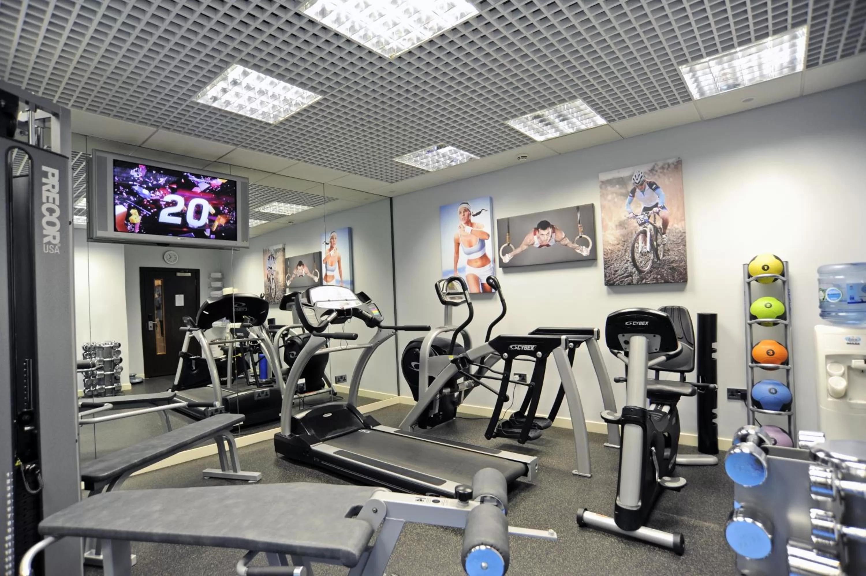 Fitness centre/facilities in Mercure London Paddington Hotel