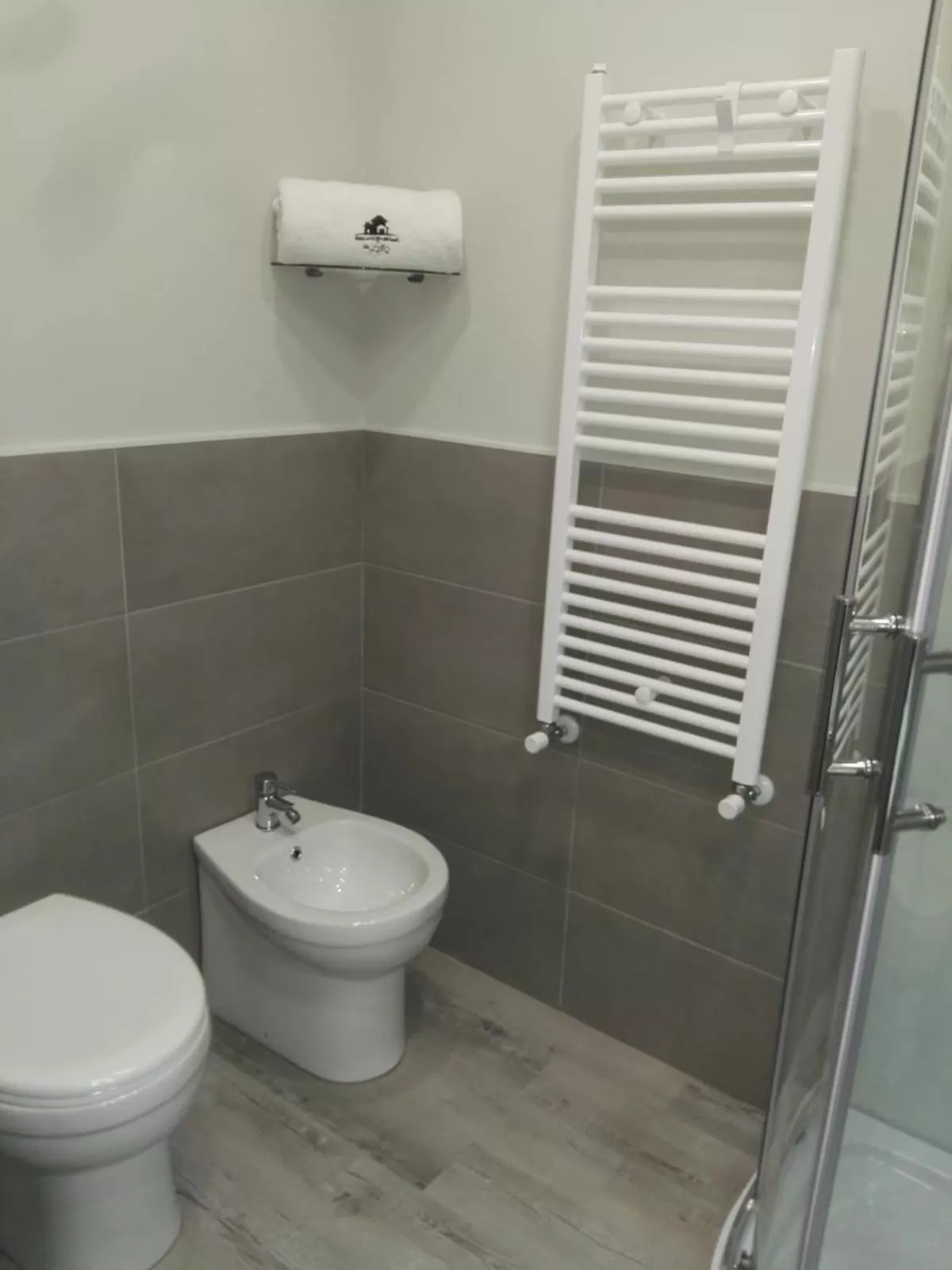 Bathroom in B&B via Piave da Lillo