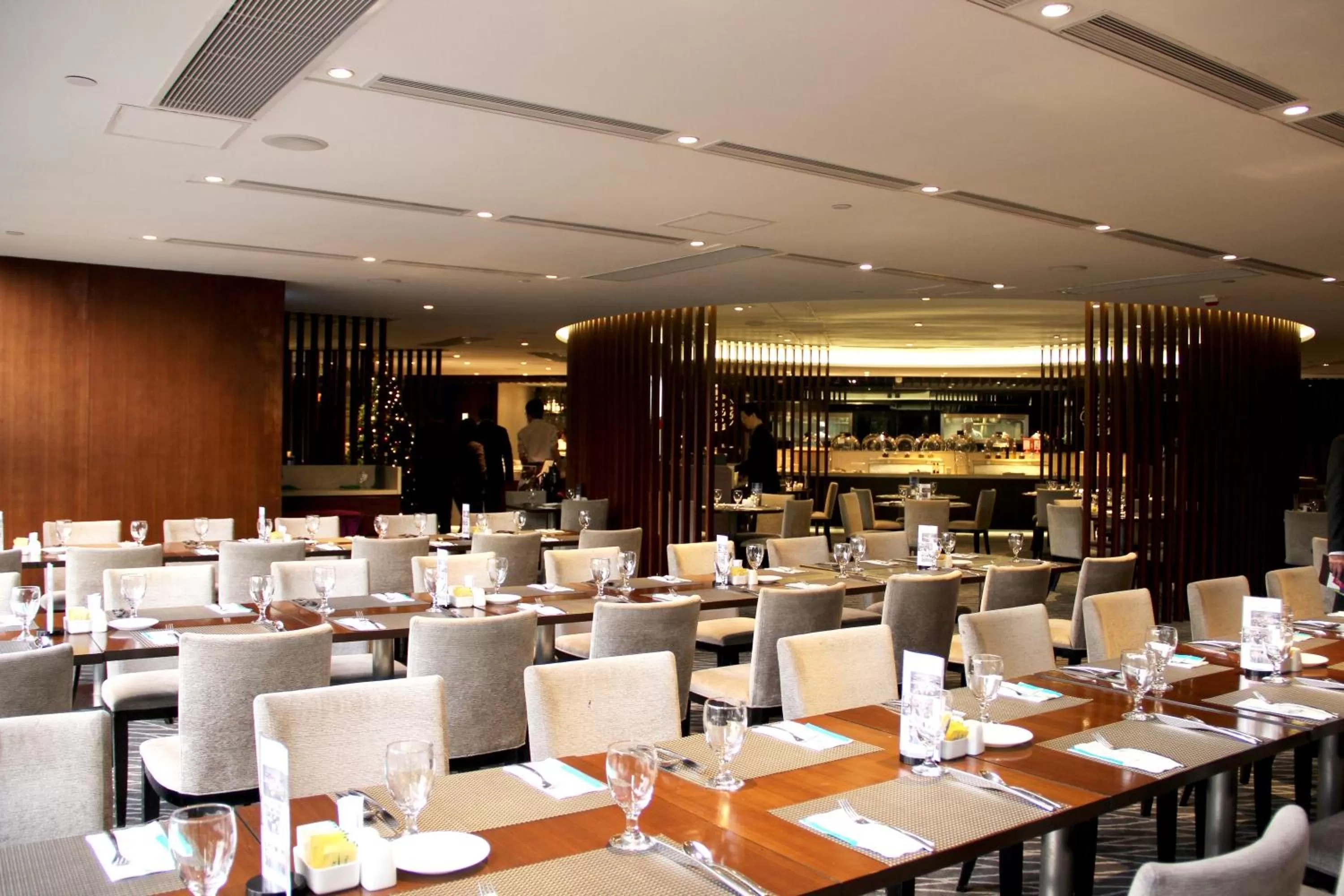 Restaurant/places to eat in The Harbourview - Chinese YMCA of Hong Kong