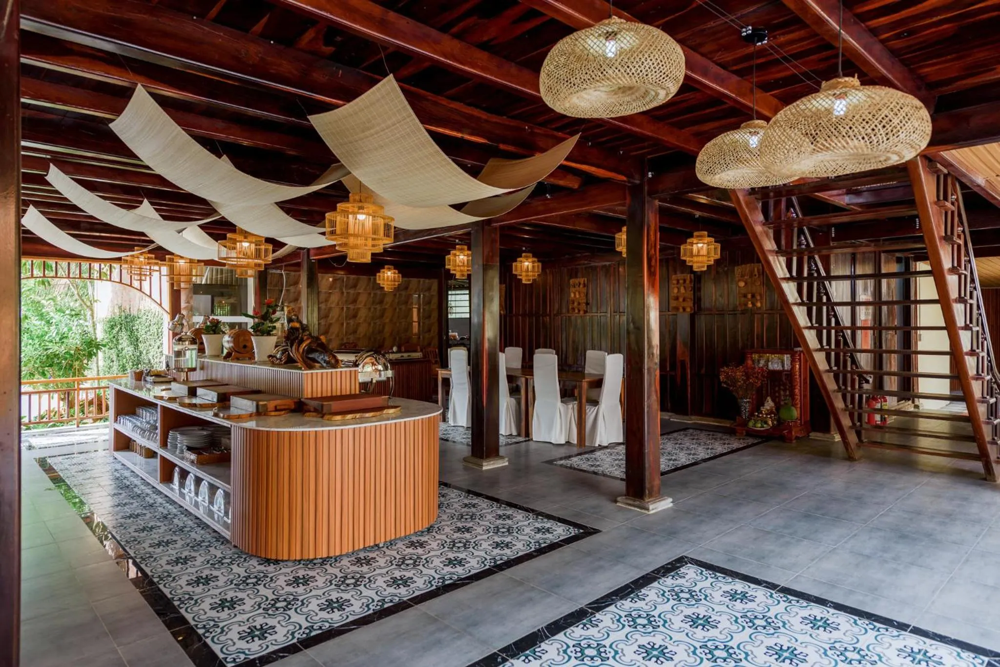 Restaurant/places to eat in Elwood Premier Resort Phu Quoc