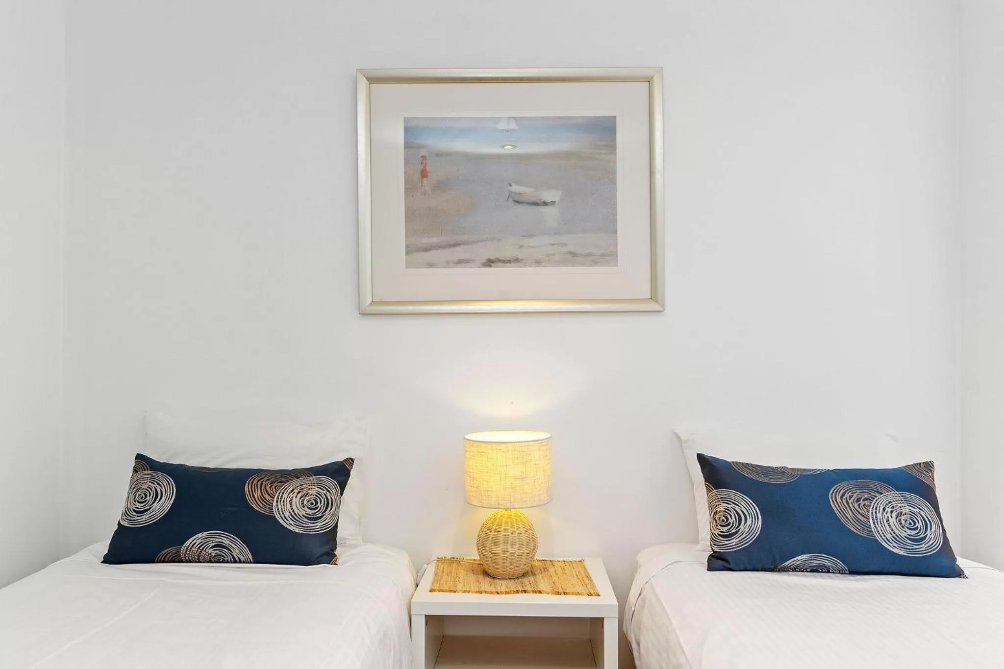 Bed in Whitecrest Eco Apartments Great Ocean Road