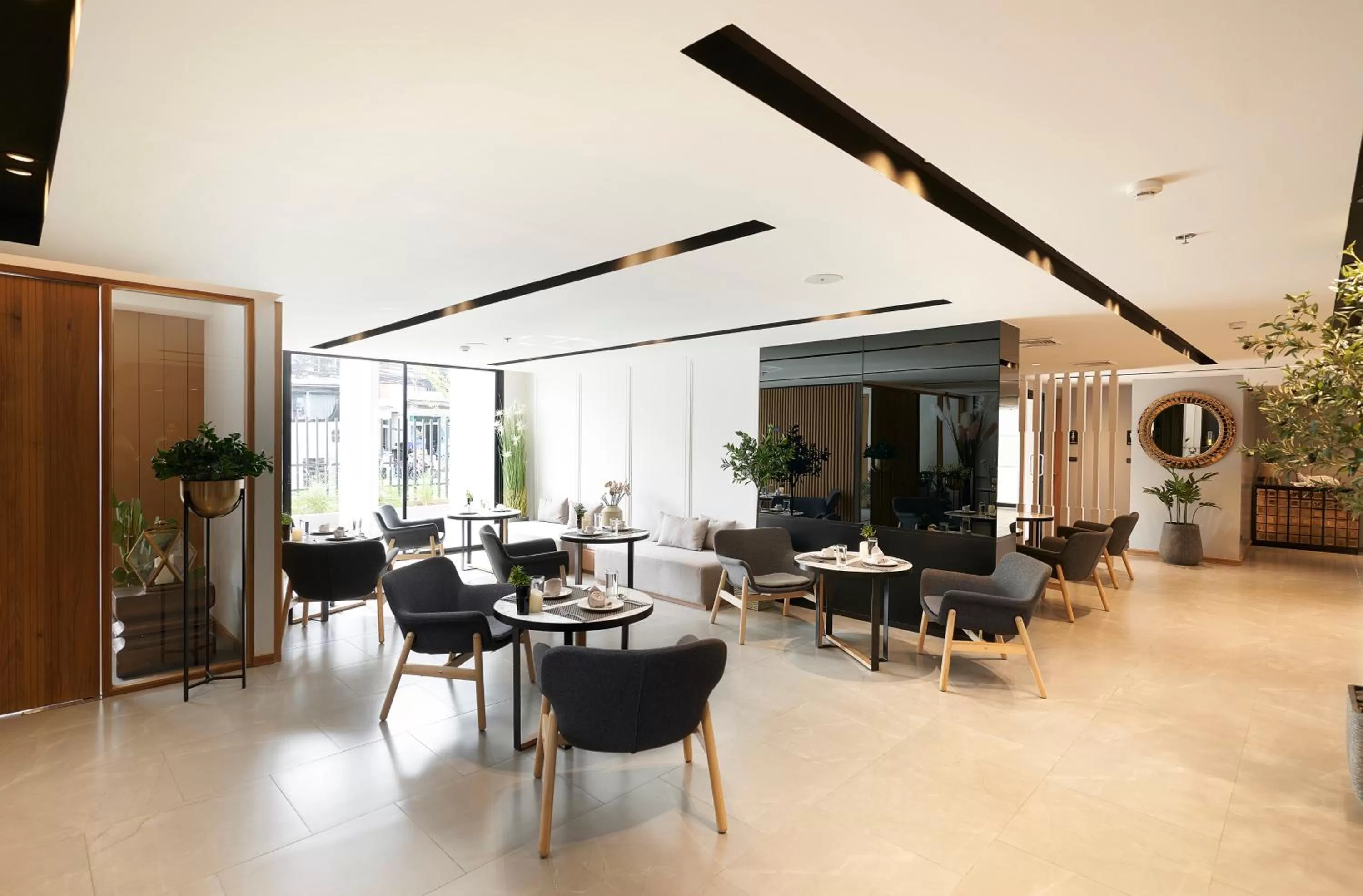 Restaurant/places to eat in Has Pattaya