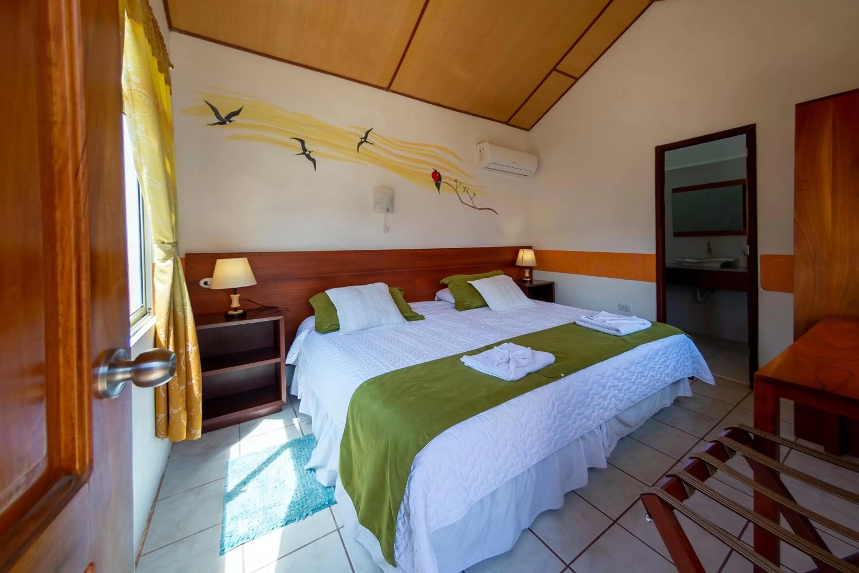 Bed in Hotel Coral Blanco with high speed internet Starlink