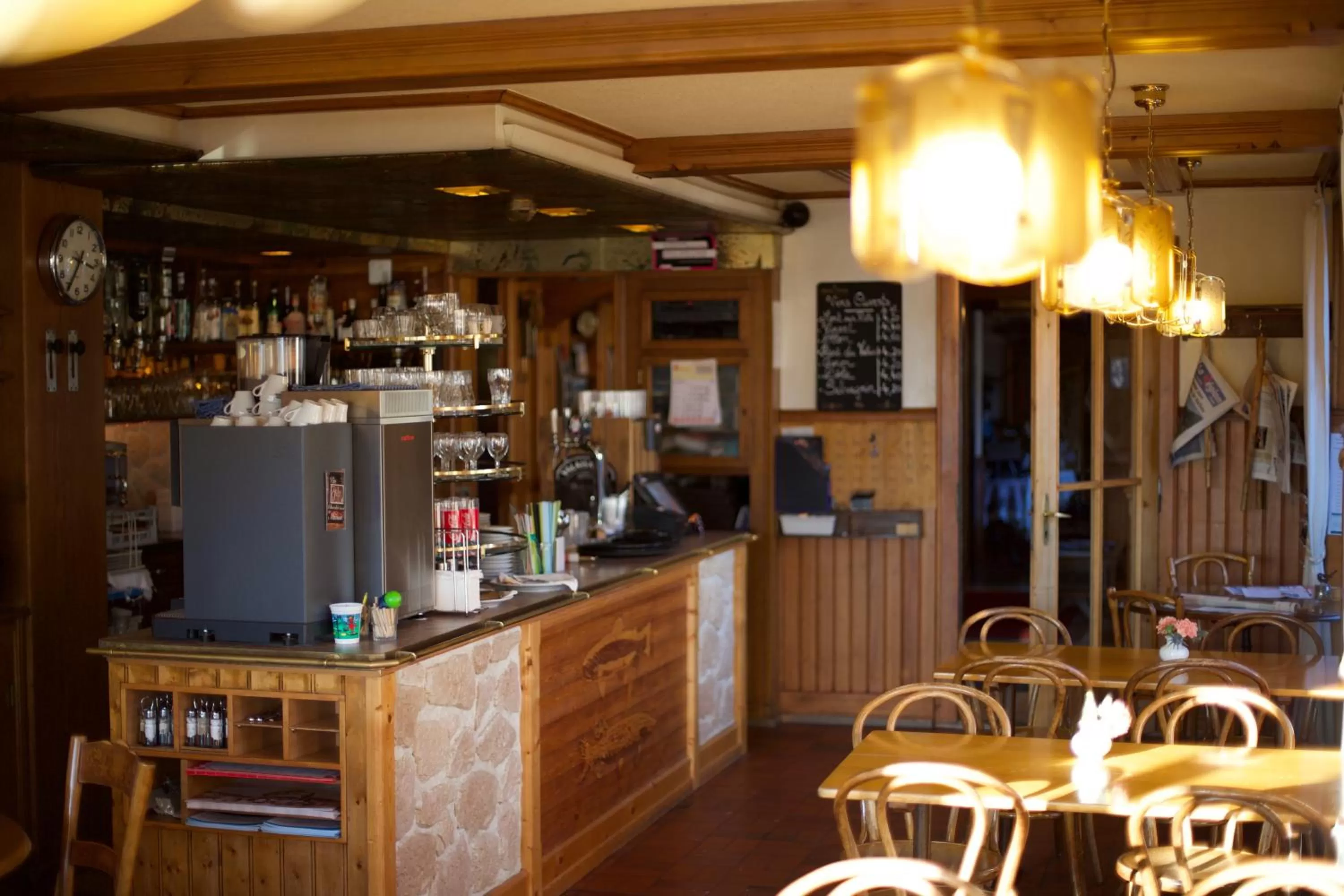 HOTEL de la Truite & SPA Le petit Nautilus