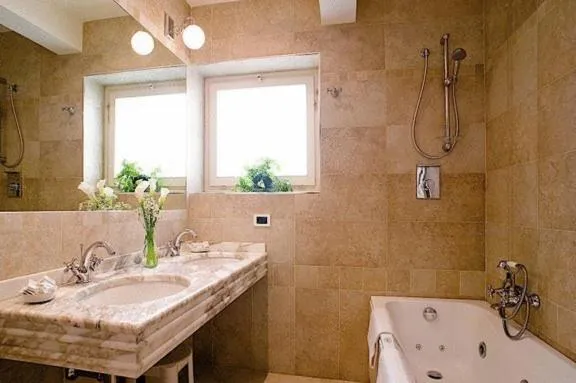 Bathroom in Hotel California