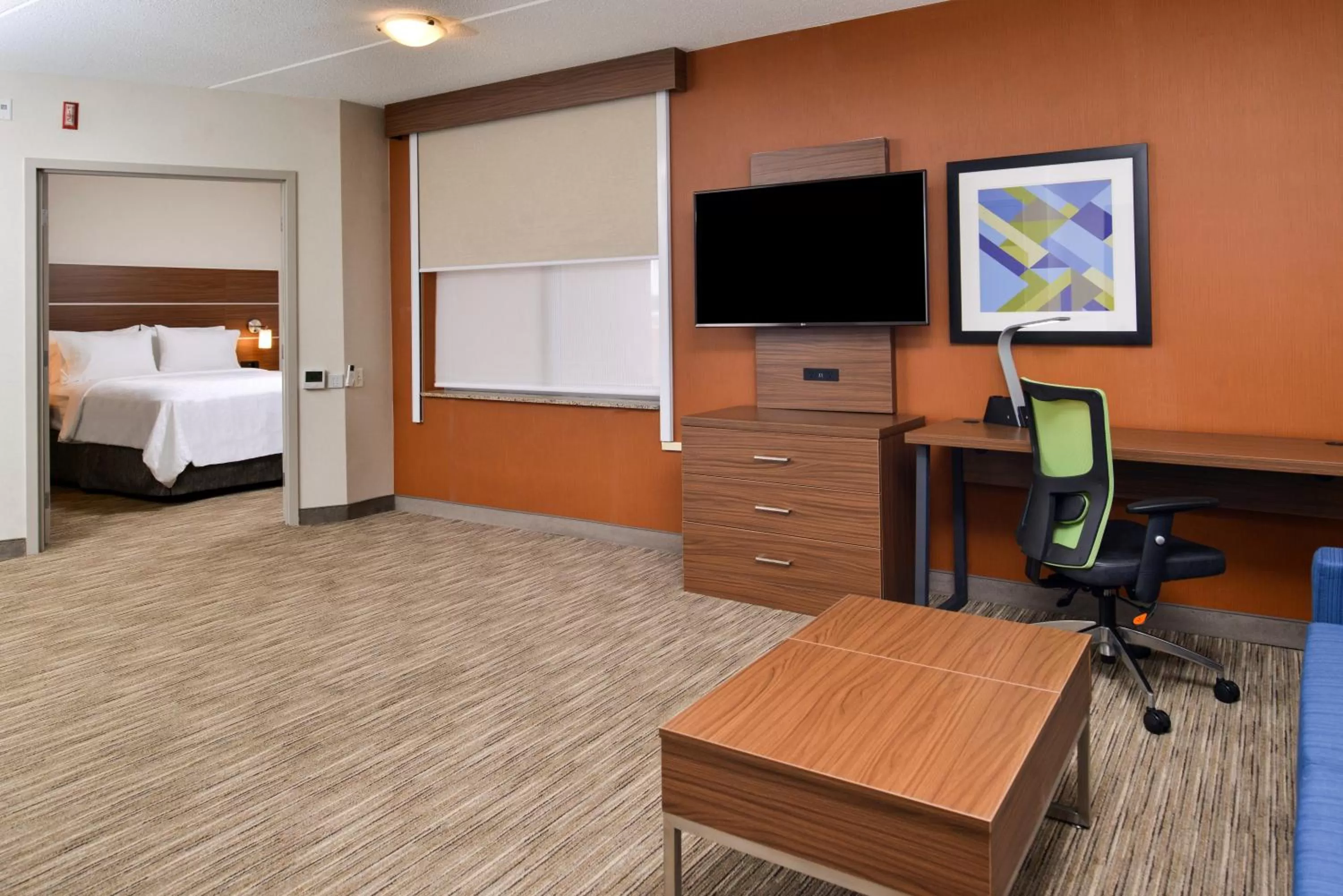 Photo of the whole room, Bed in Holiday Inn Express & Suites Buffalo Downtown by IHG