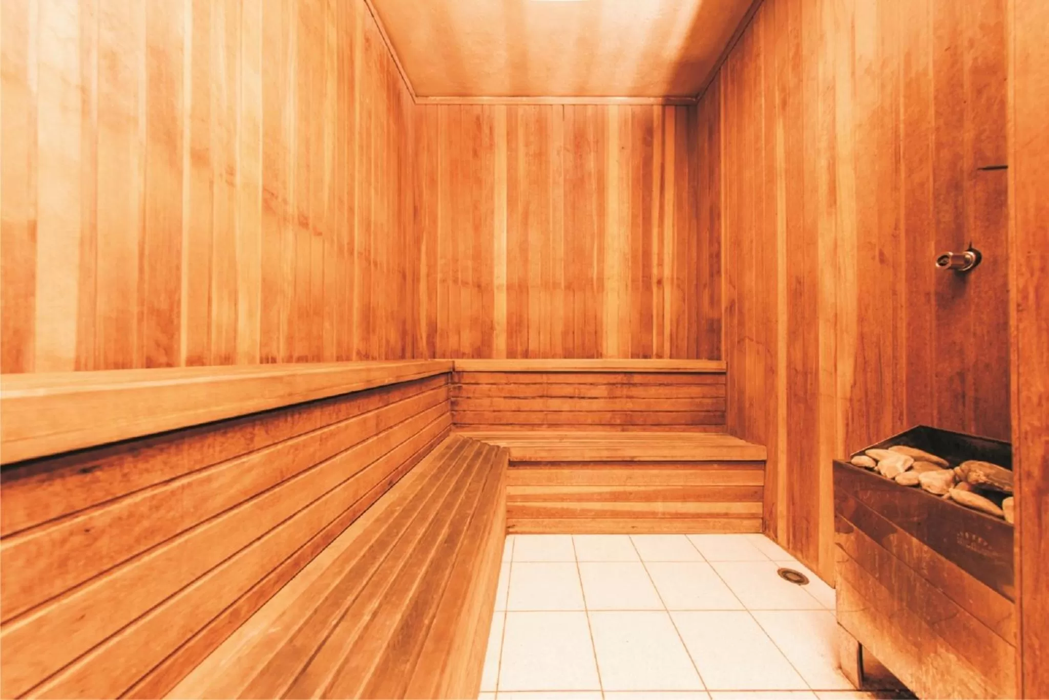 Sauna in Carlton Plaza Baobá