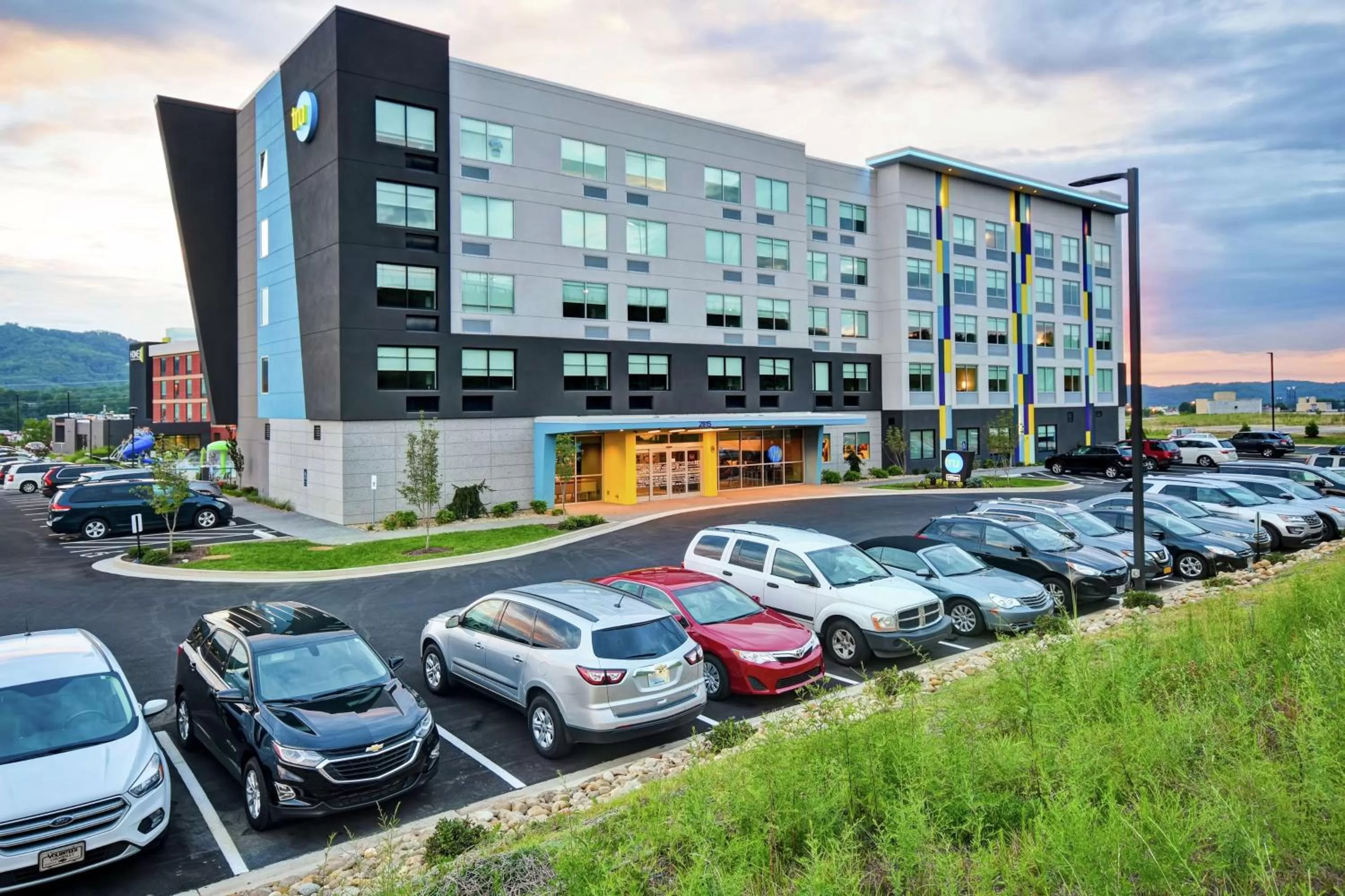 Property building in Tru By Hilton Pigeon Forge