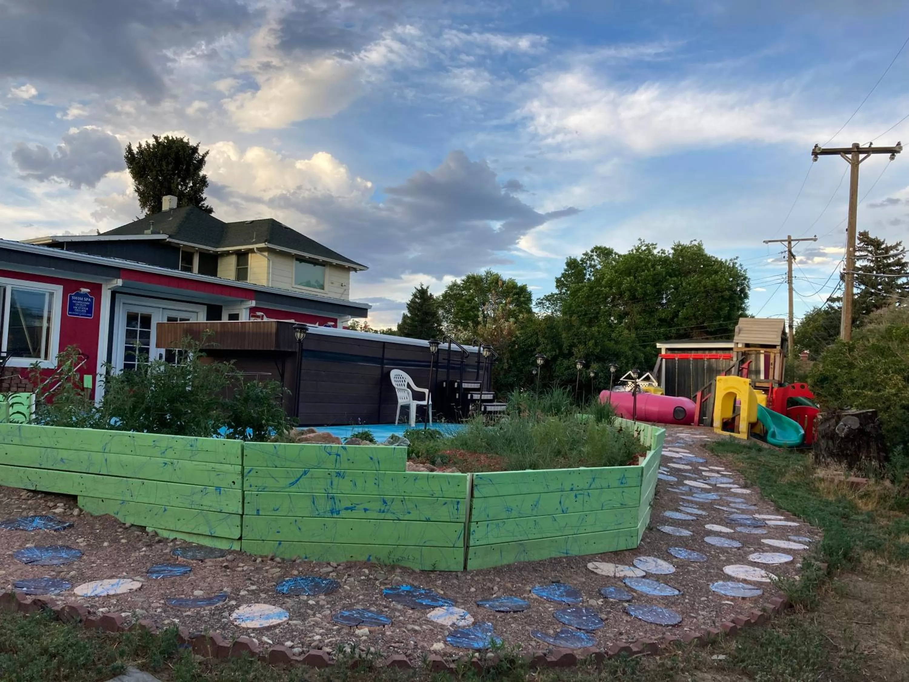 Children play ground, Property Building in The Oasis on Eisenhower