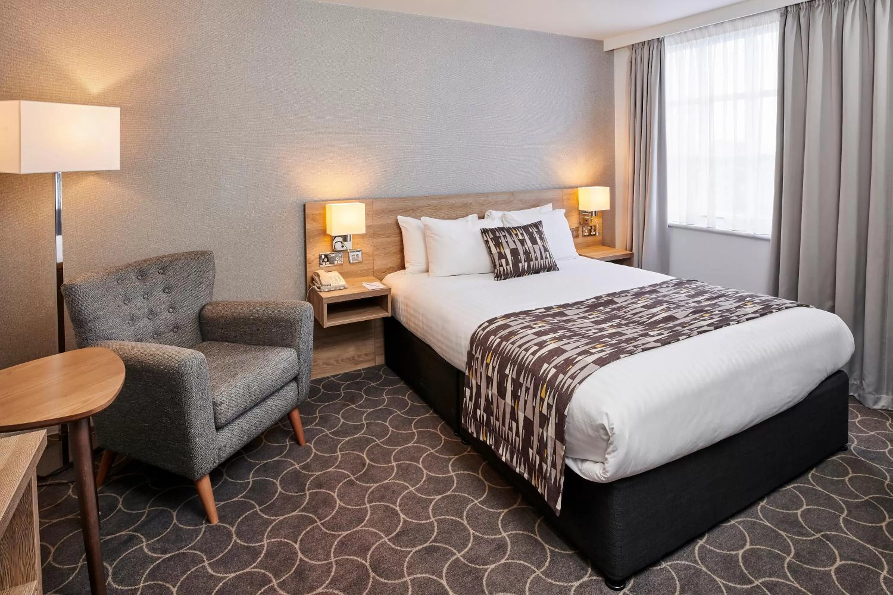 Restaurant/places to eat, Bed in Holiday Inn Ellesmere Port/Cheshire Oaks by IHG