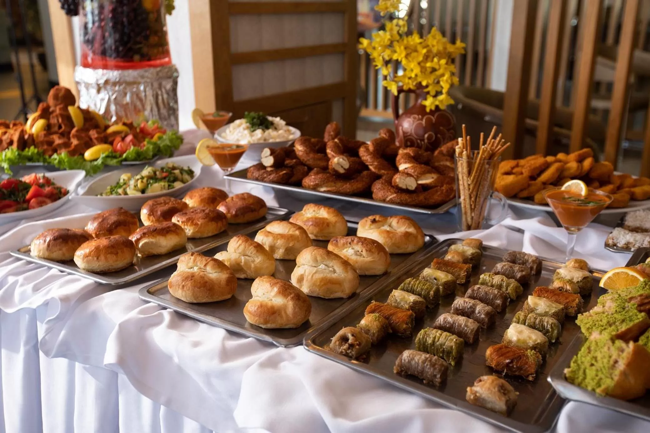 Restaurant/places to eat in Ipeksoy Thermal Hotel