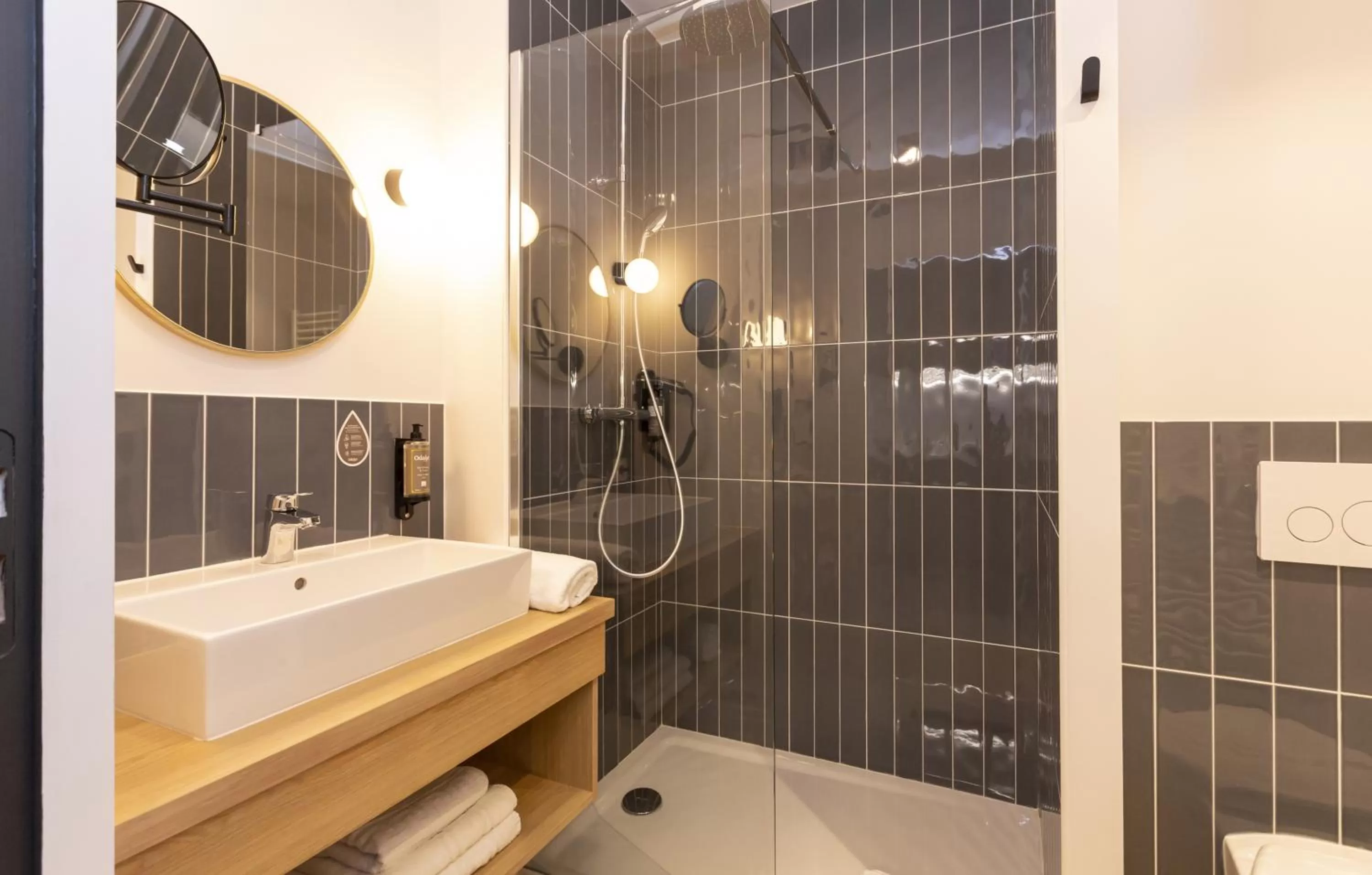 Bathroom in Appart Hotel Odalys City Le Havre Centre Les Docks