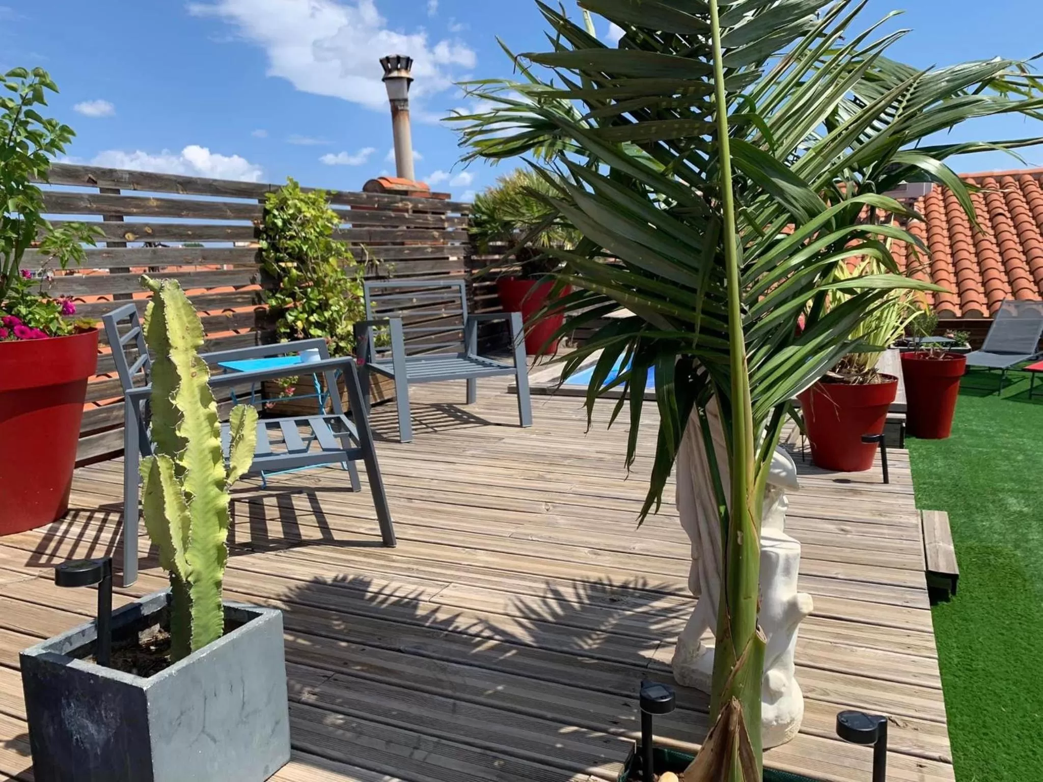 Balcony/Terrace, Beach in Le Patio Père Pigne Guestroom