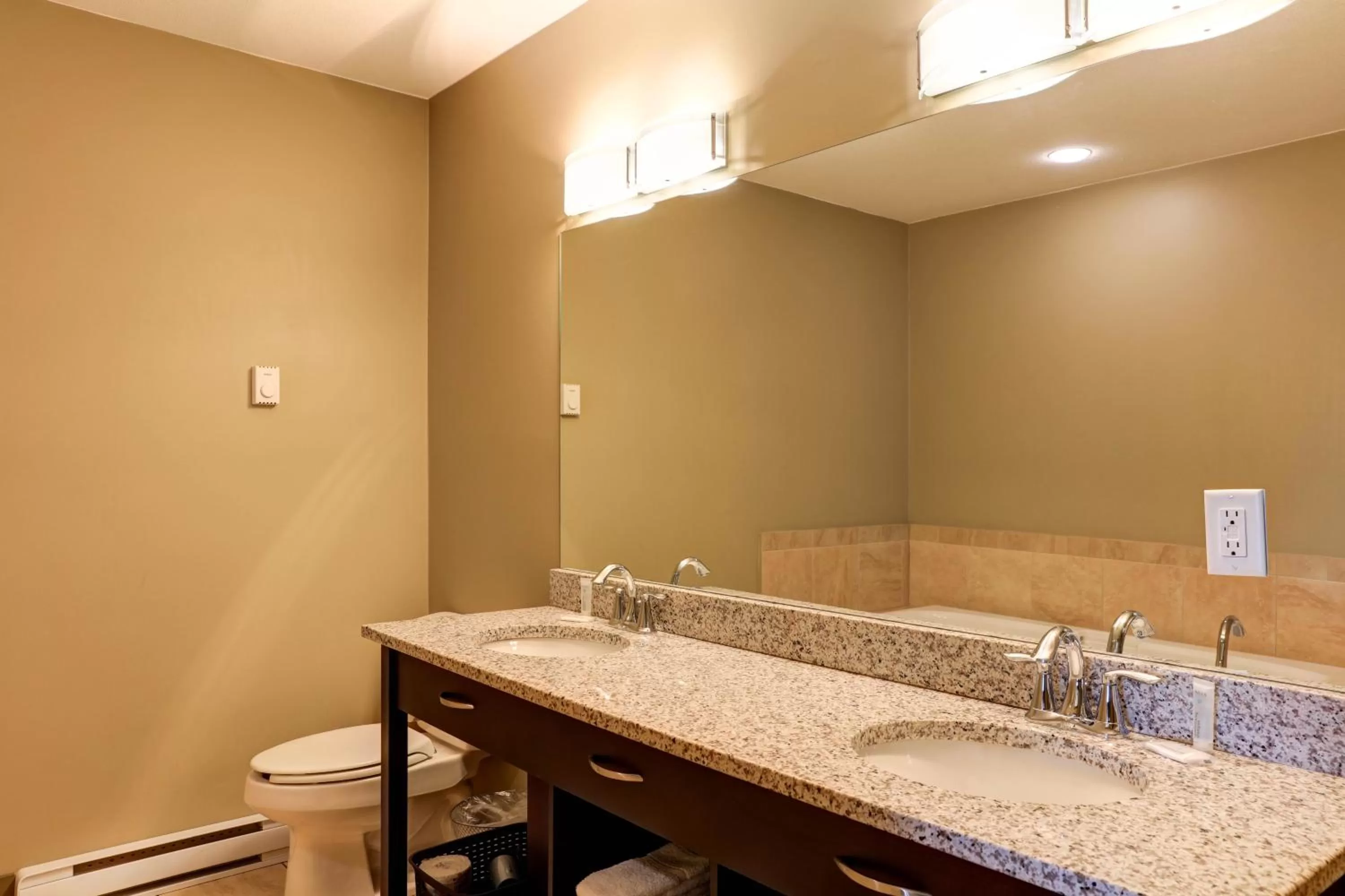 Bathroom in Vedder River Inn