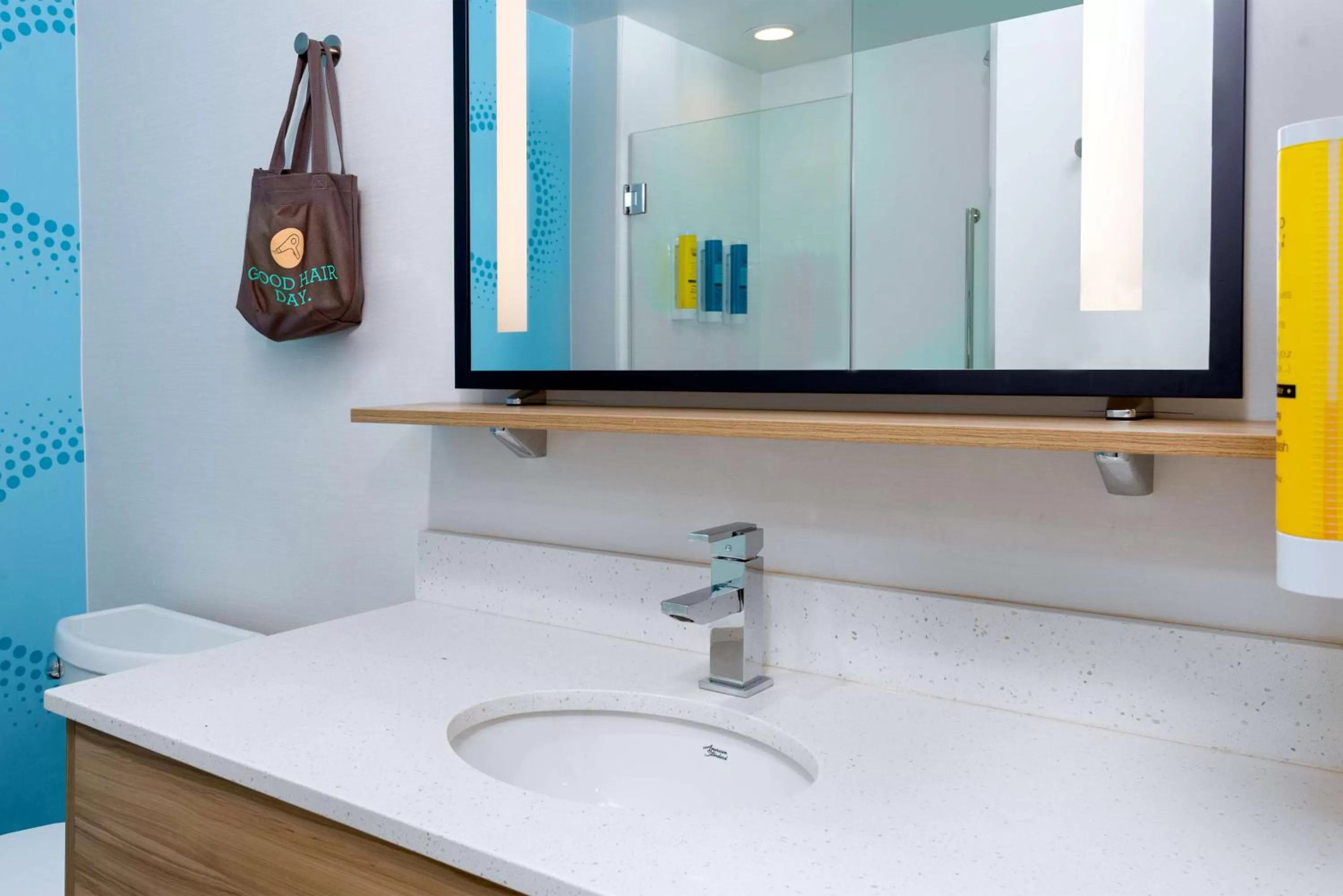 Bathroom in Tru By Hilton Spartanburg