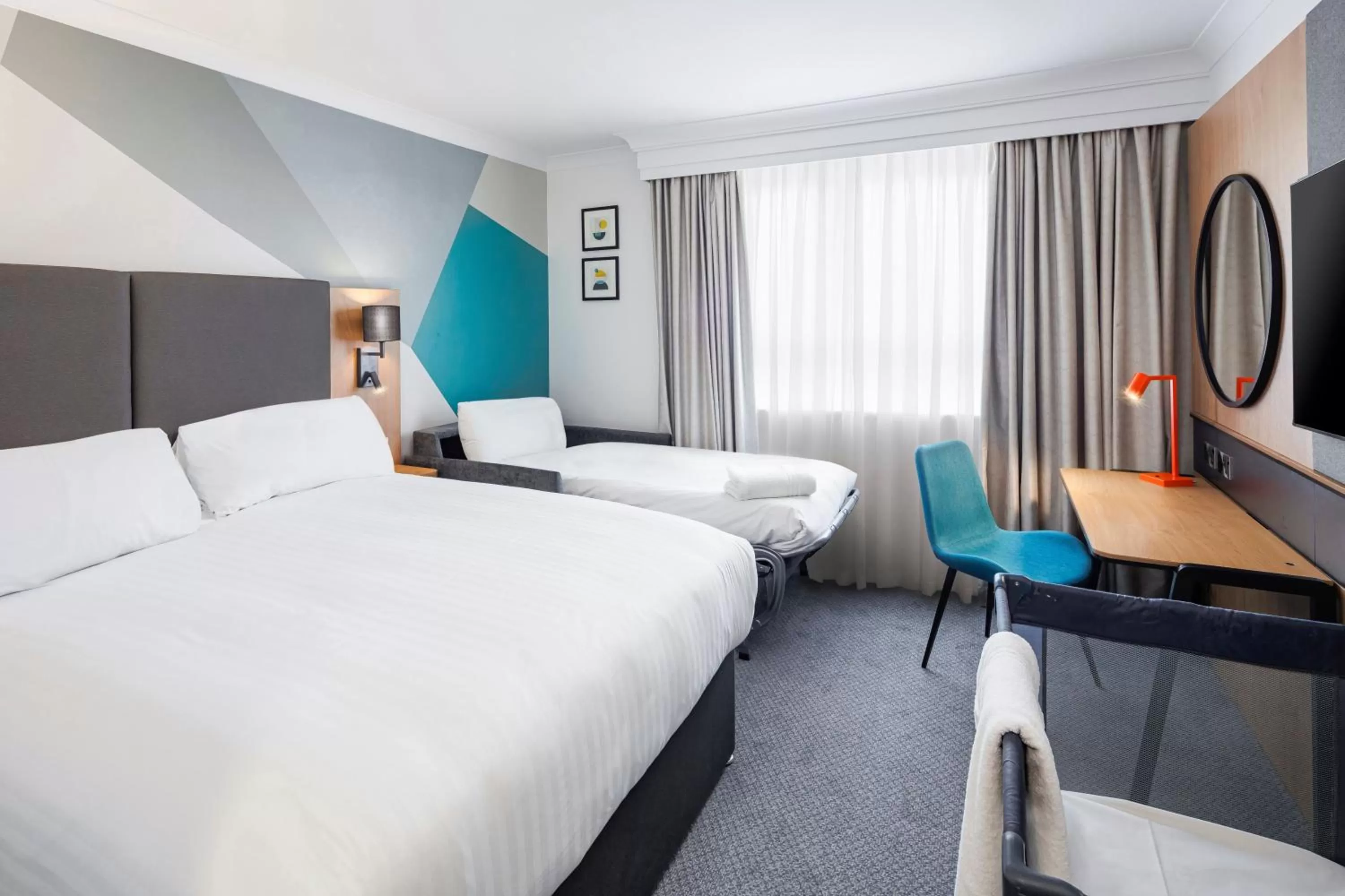 Bedroom, Bed in Holiday Inn Gloucester - Cheltenham by IHG