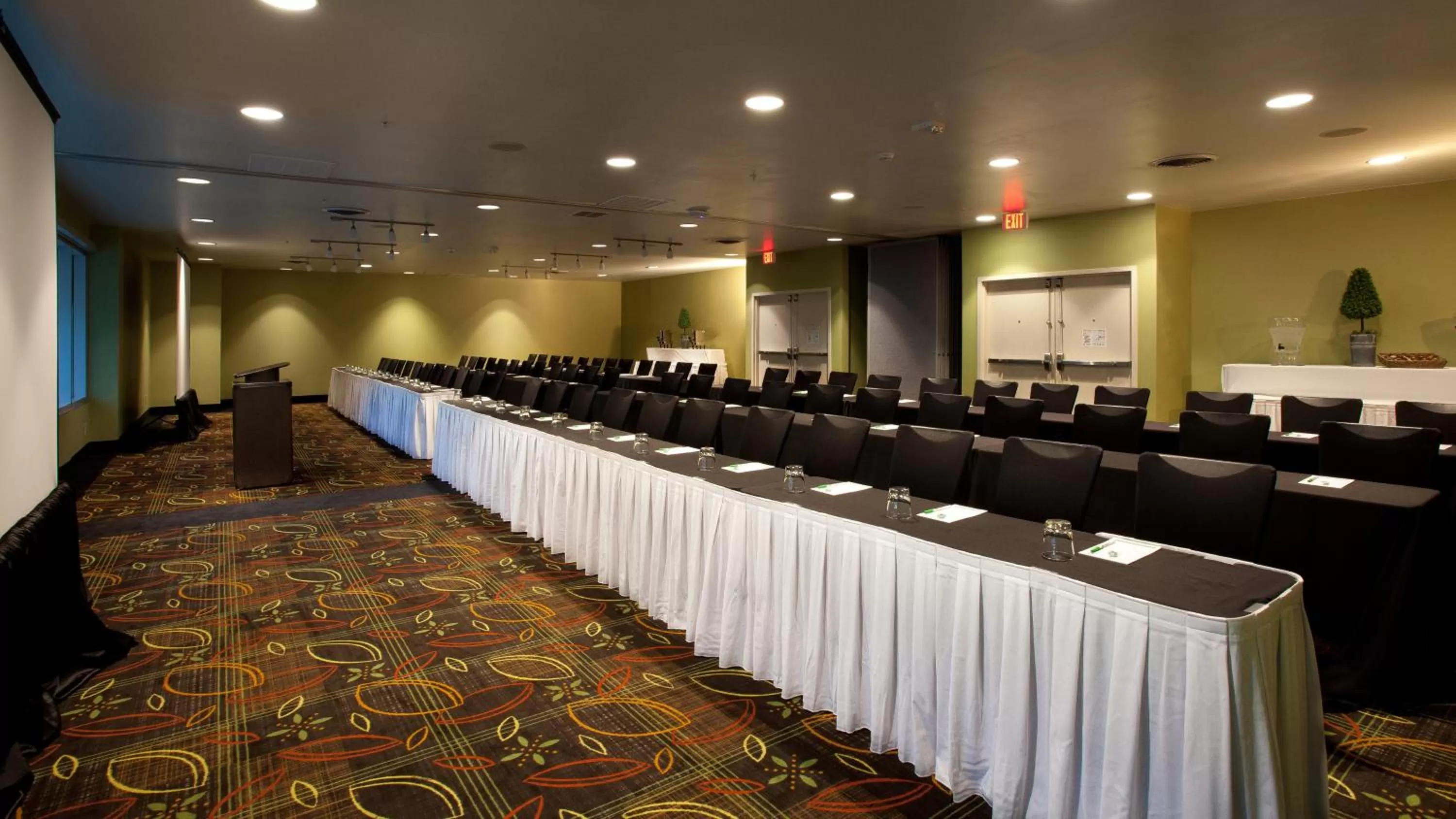 Meeting/conference room in 17 West Hotel, Ascend Hotel Collection