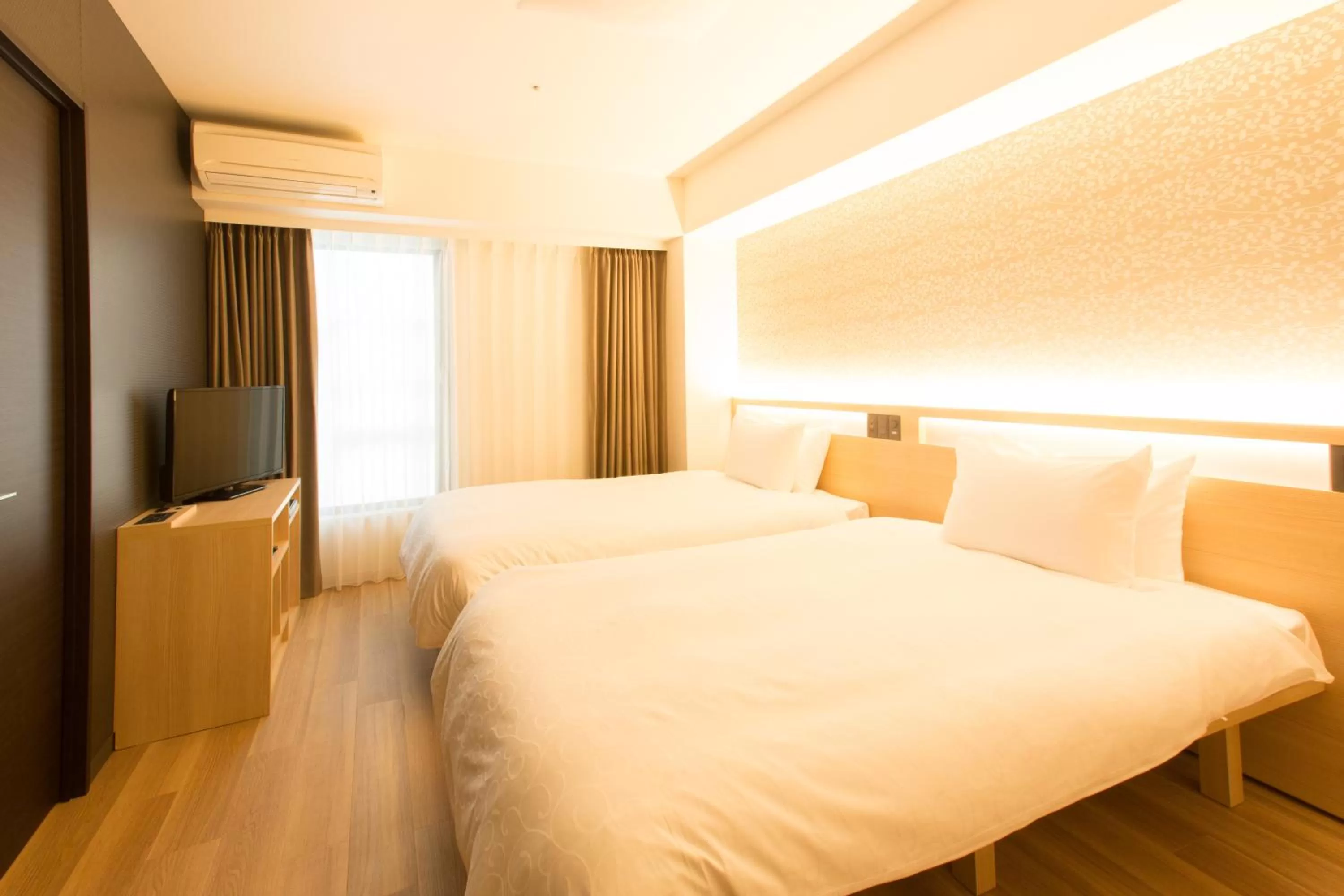 Photo of the whole room, Bed in Karaksa Hotel Osaka Namba