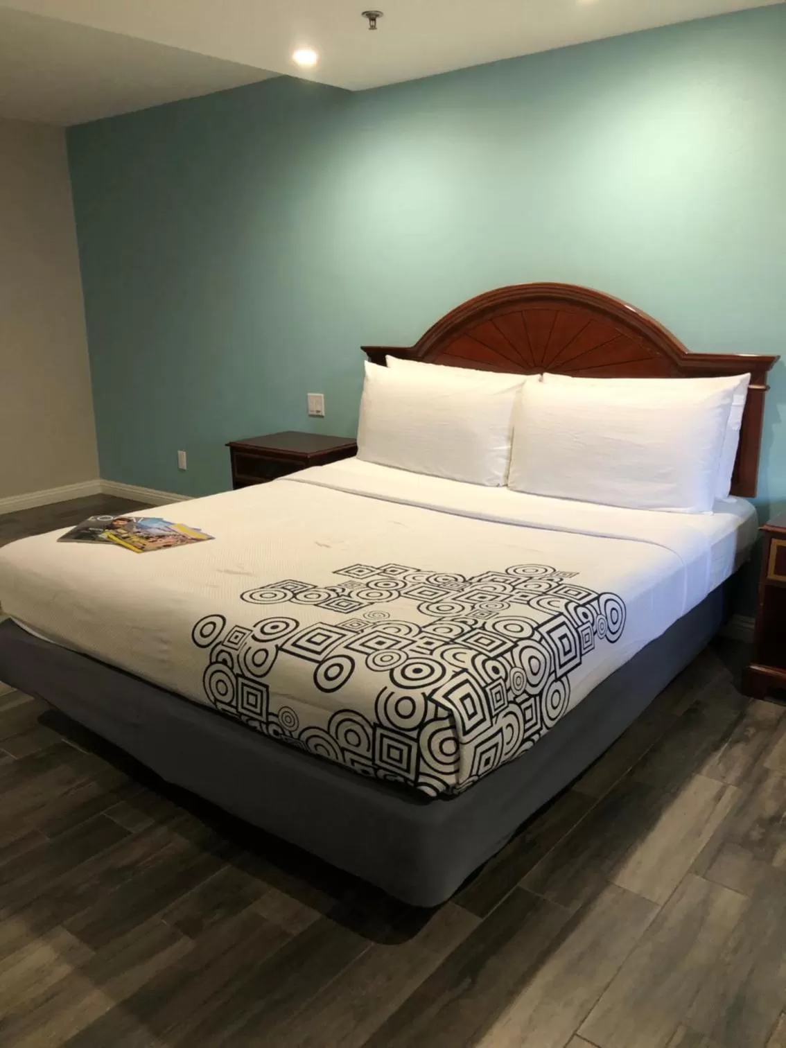 Wave Hotel Manhattan Beach