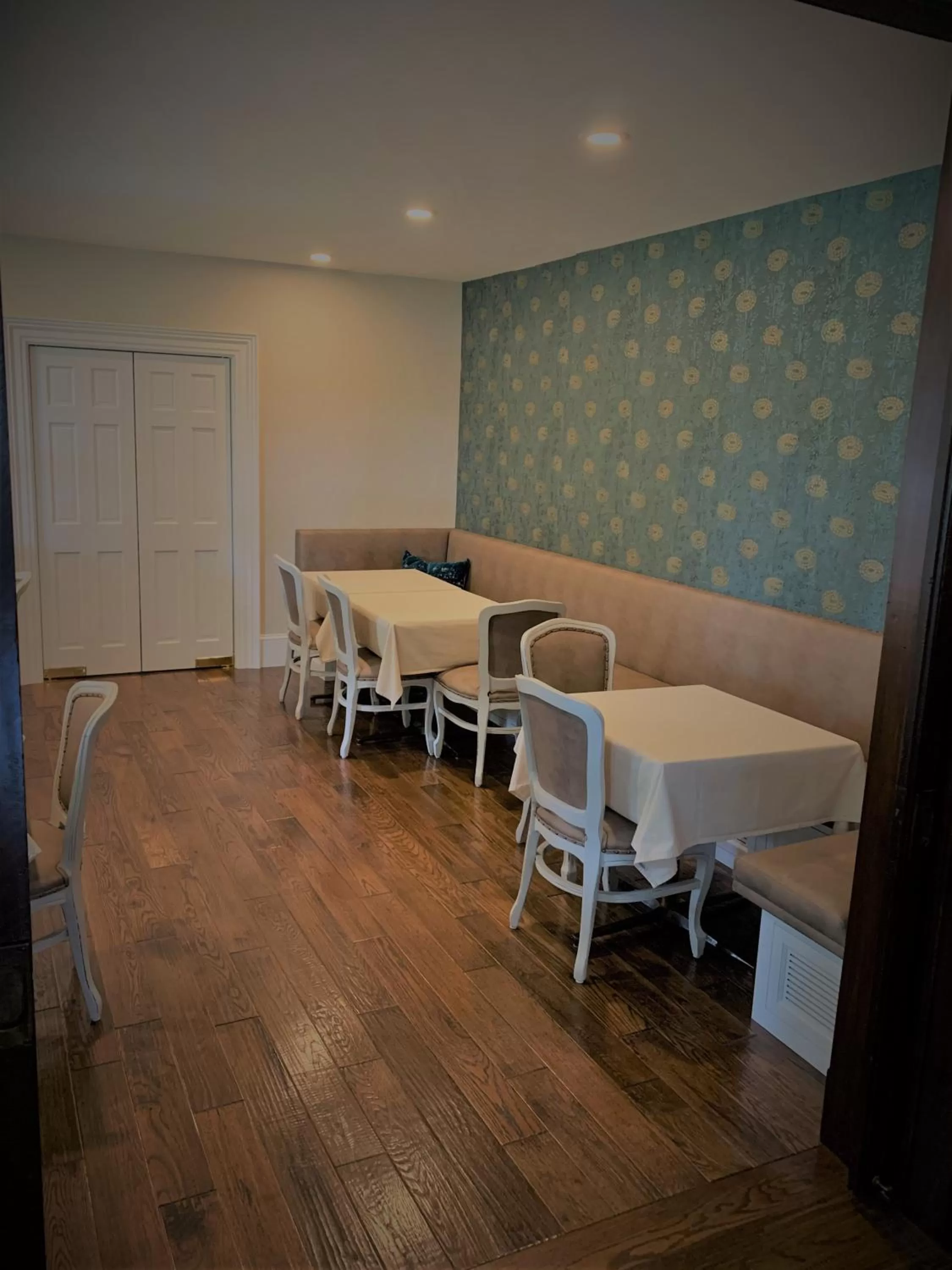 Breakfast, Dining Area in The West Lane Inn
