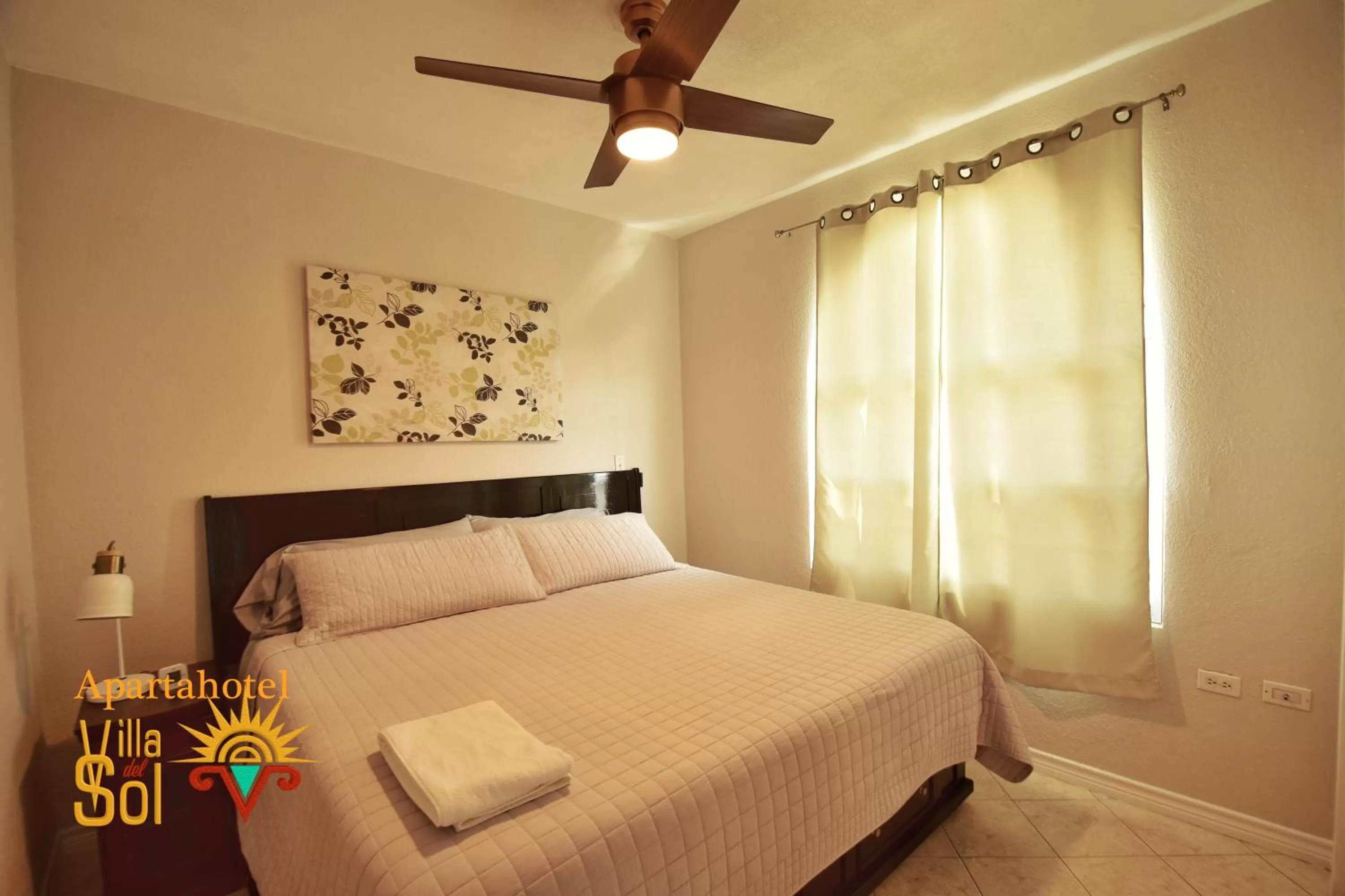 Bed in Villa Del Sol