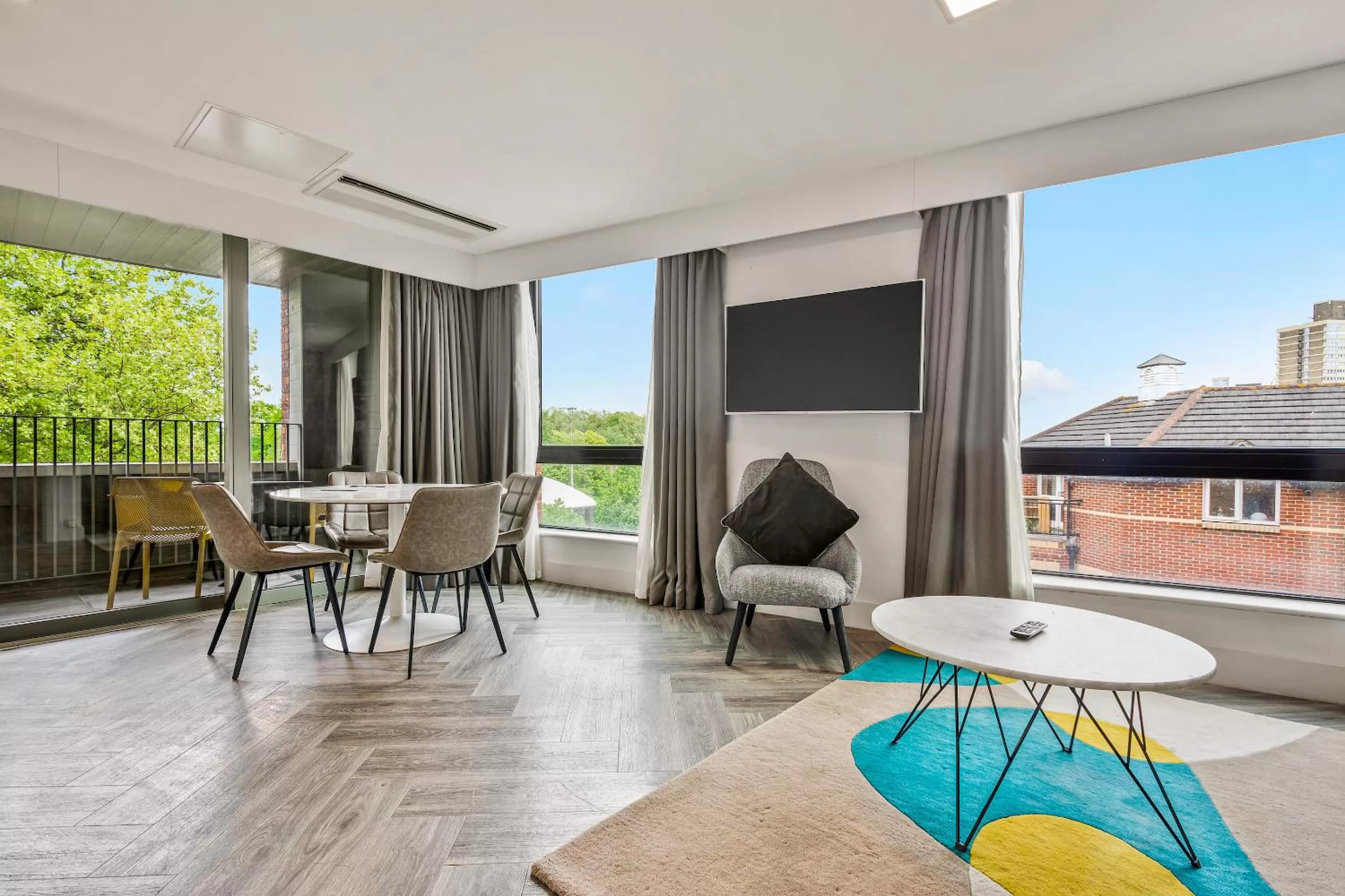 Balcony/Terrace in Roomzzz London Stratford