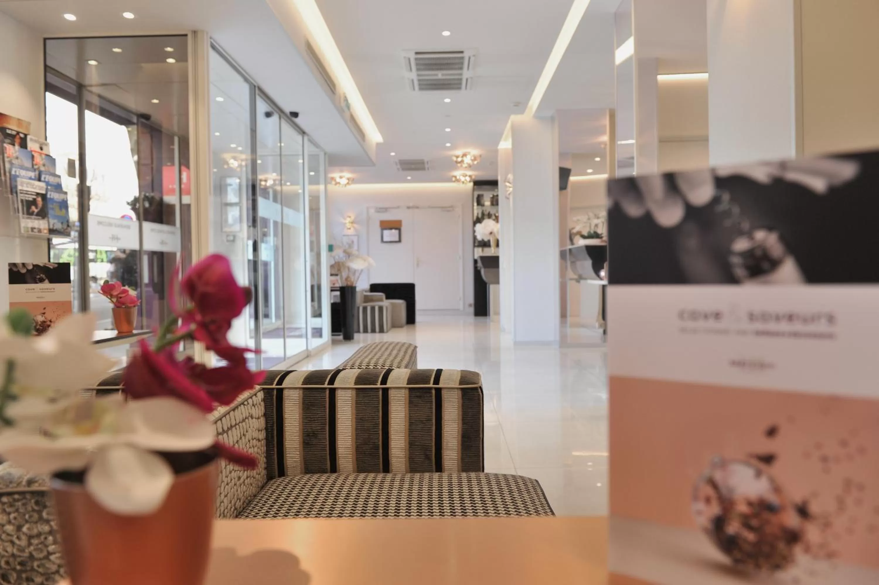 Lobby or reception in Mercure Paris Place d'Italie