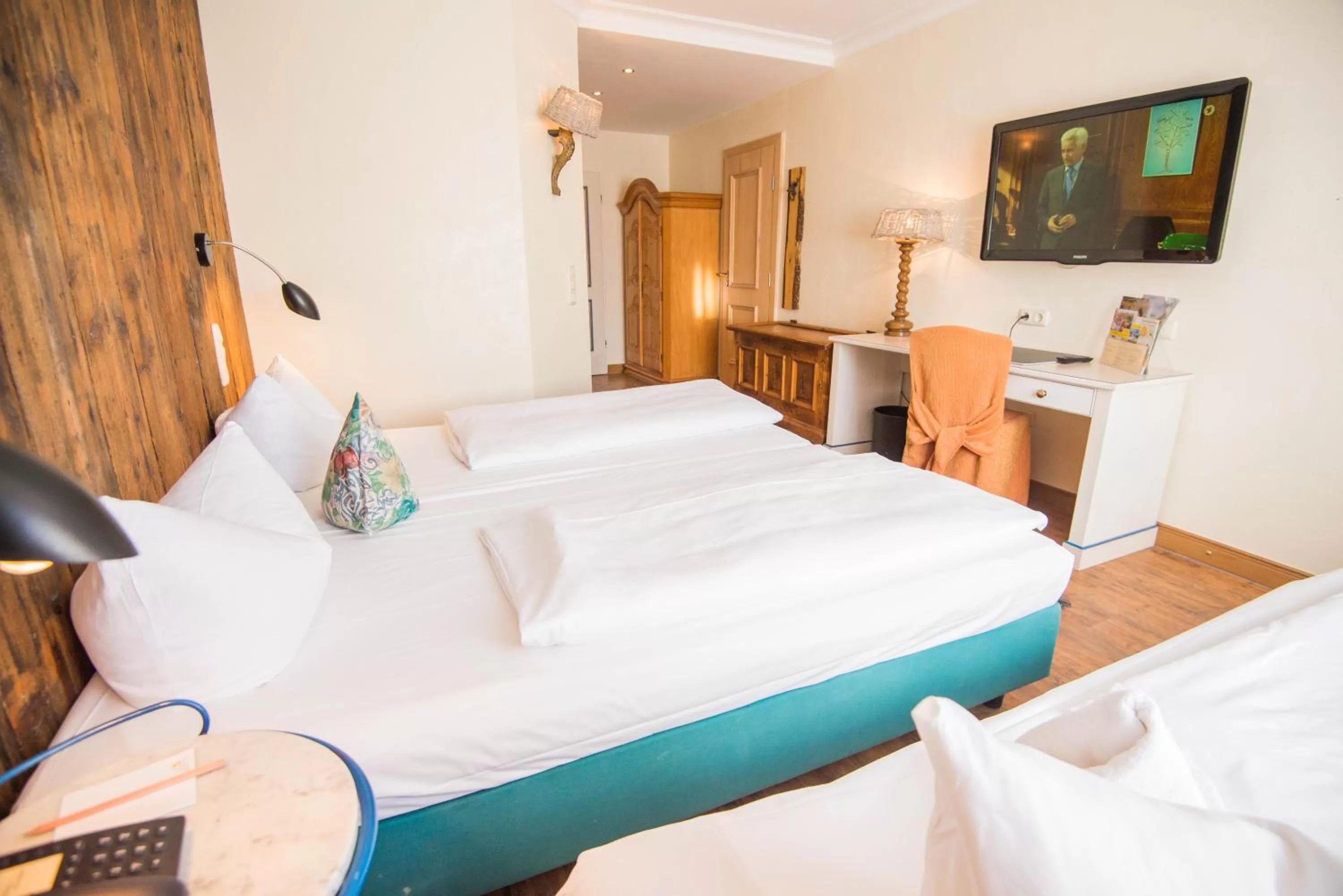 Bed in Ringhotel Alpenhof - Patchworkhotel