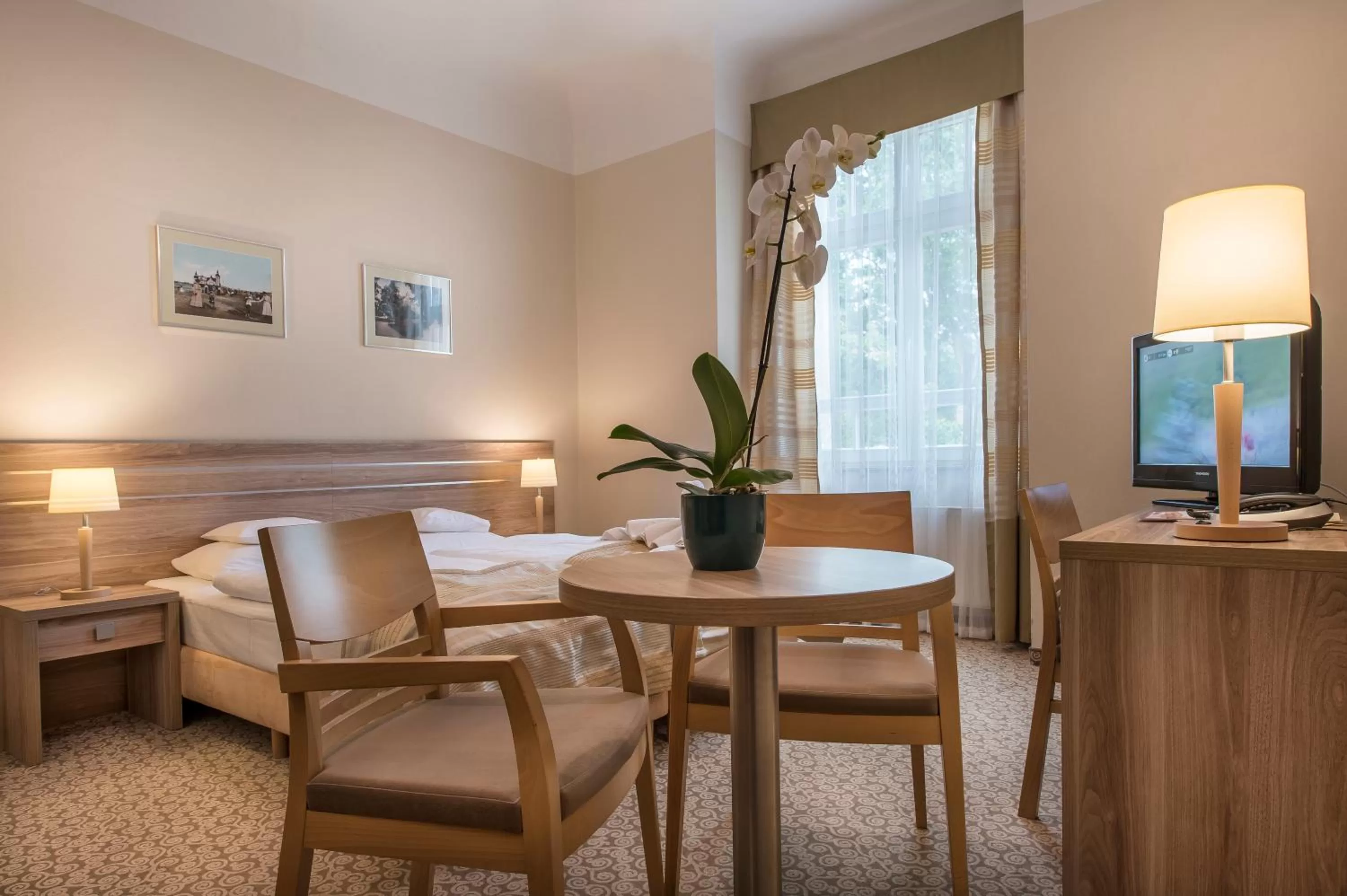 Seating area in Hotel Cesarskie Ogrody