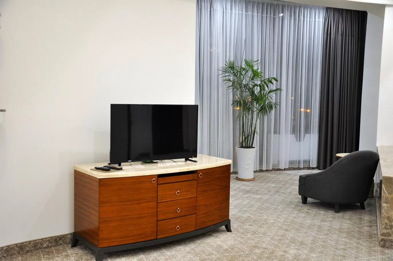 Parliament Palace Hotel