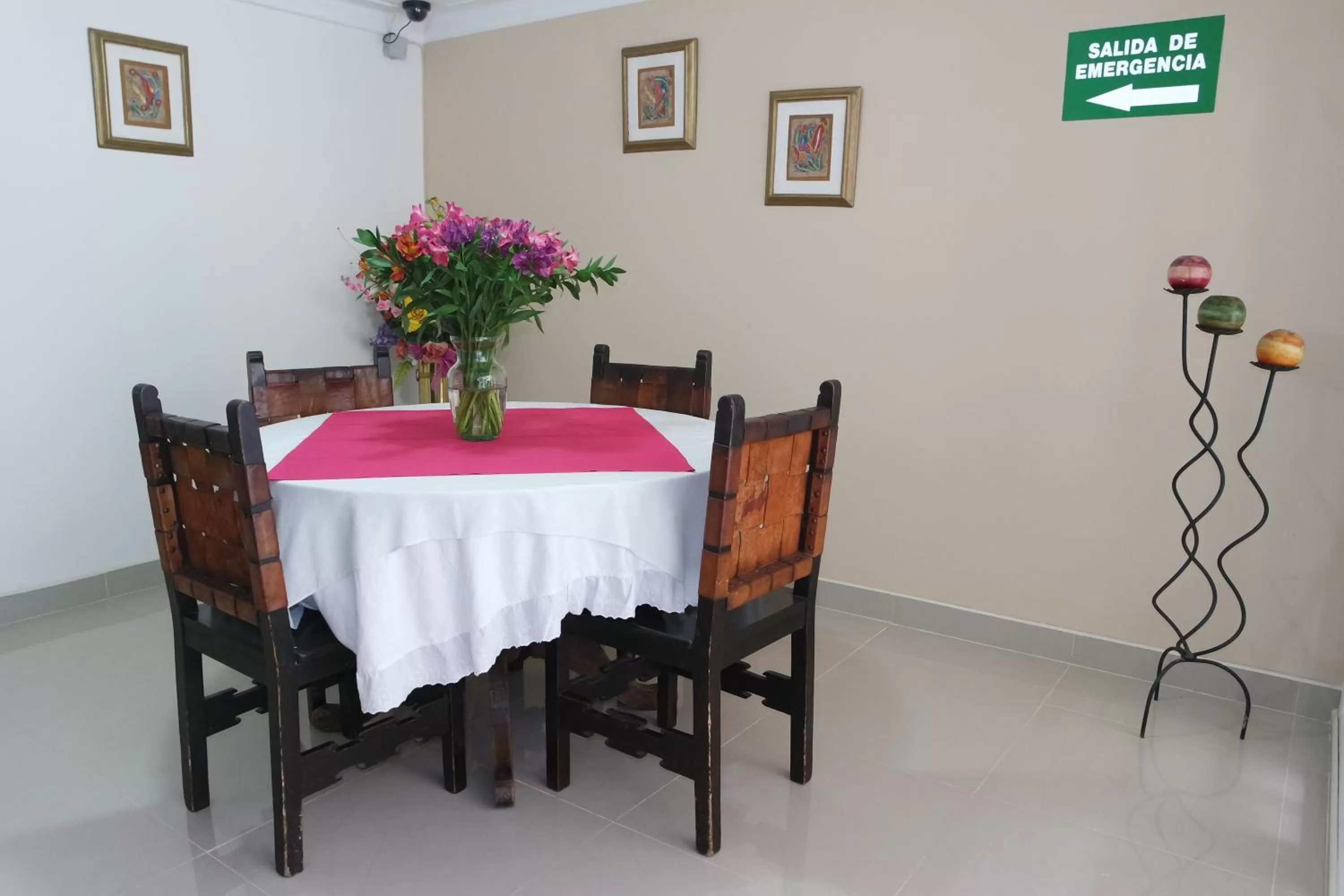 Restaurant/places to eat, Dining Area in Hotel Casa Rincón del Chicó