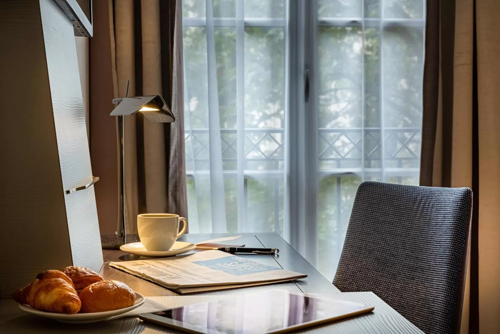 Coffee/tea facilities in Hôtel Le Walt by Inwood Hotels