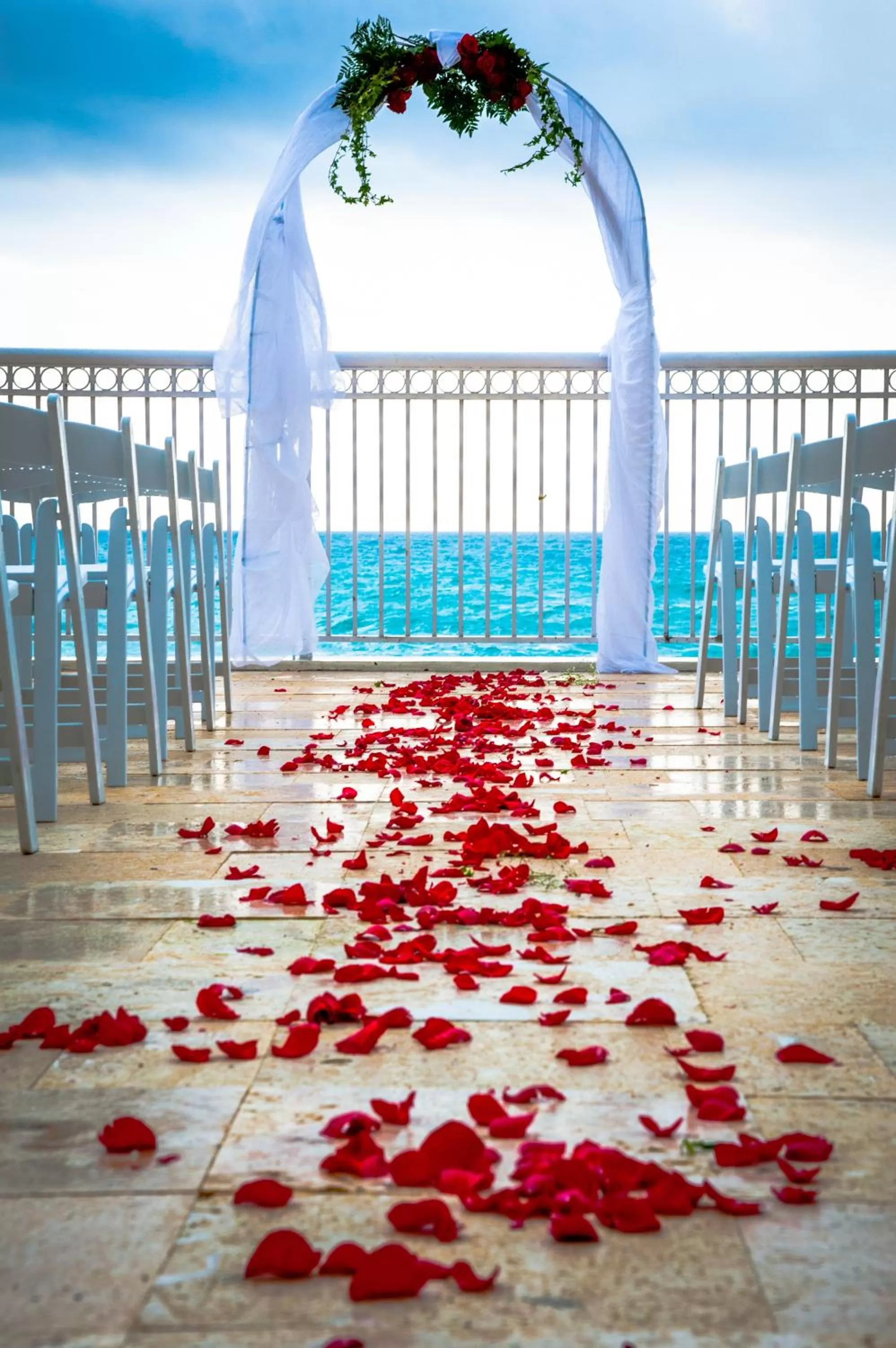 Day in Ramada Plaza by Wyndham Marco Polo Beach Resort