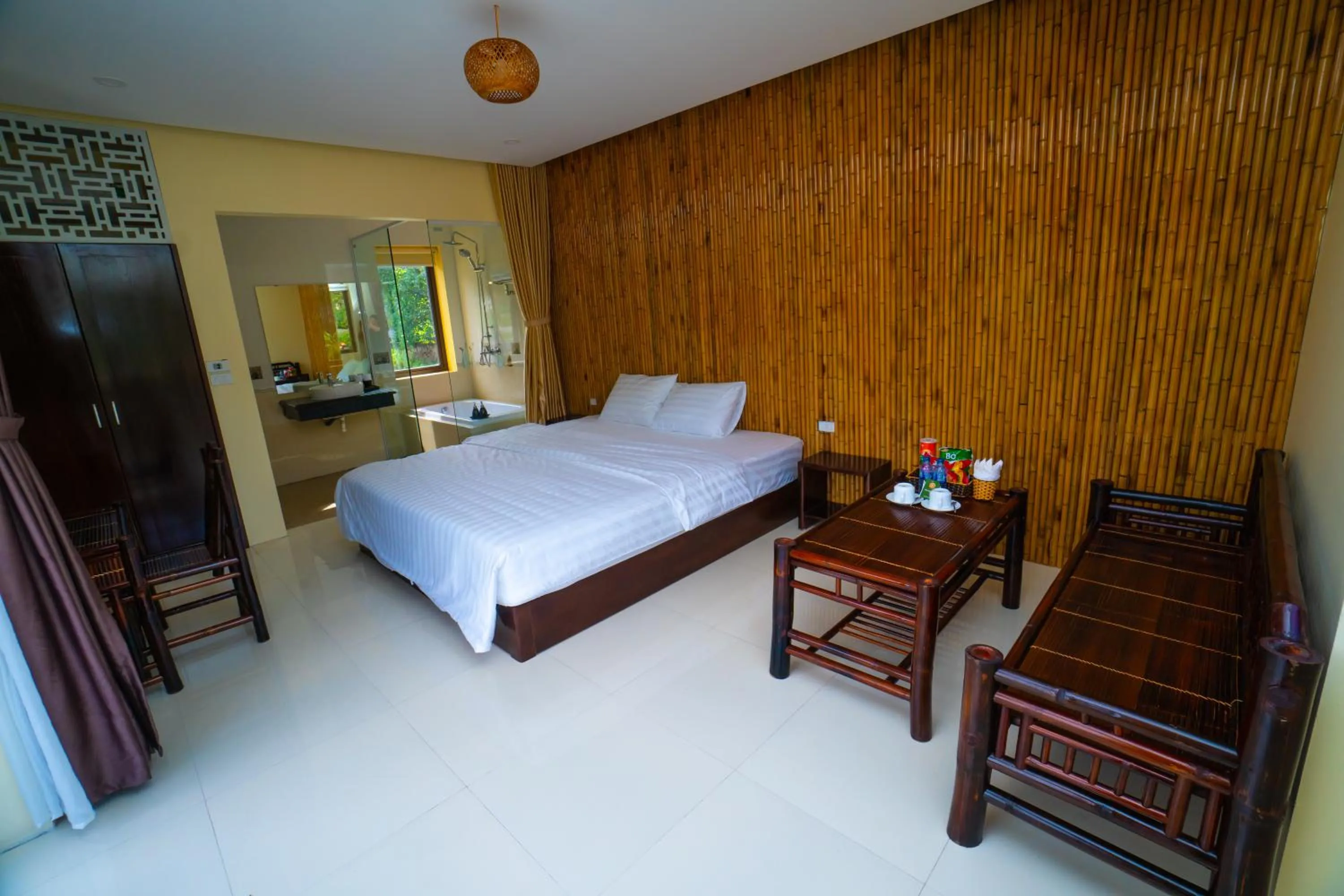 Bedroom, Bed in Trang An Retreat