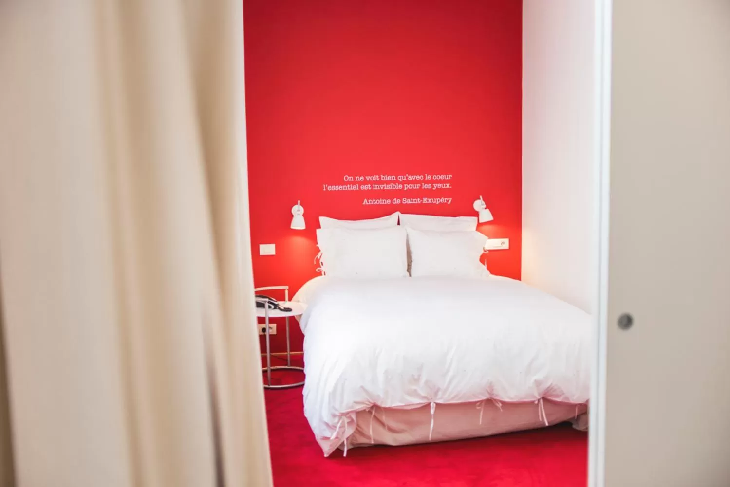 Bed in Smartflats - Pacific Brussels