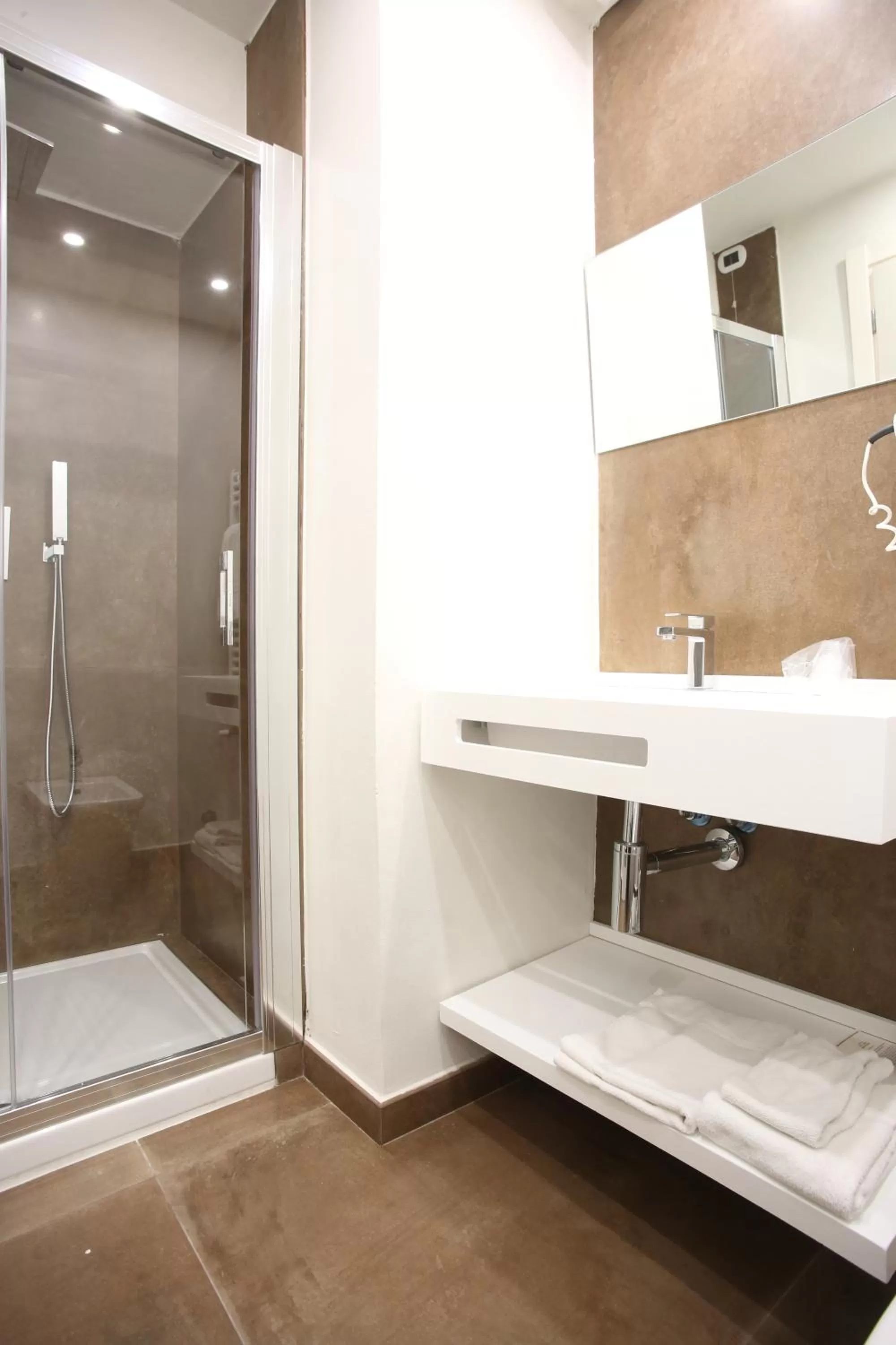 Bathroom in Hotel Columbia Wellness & Spa