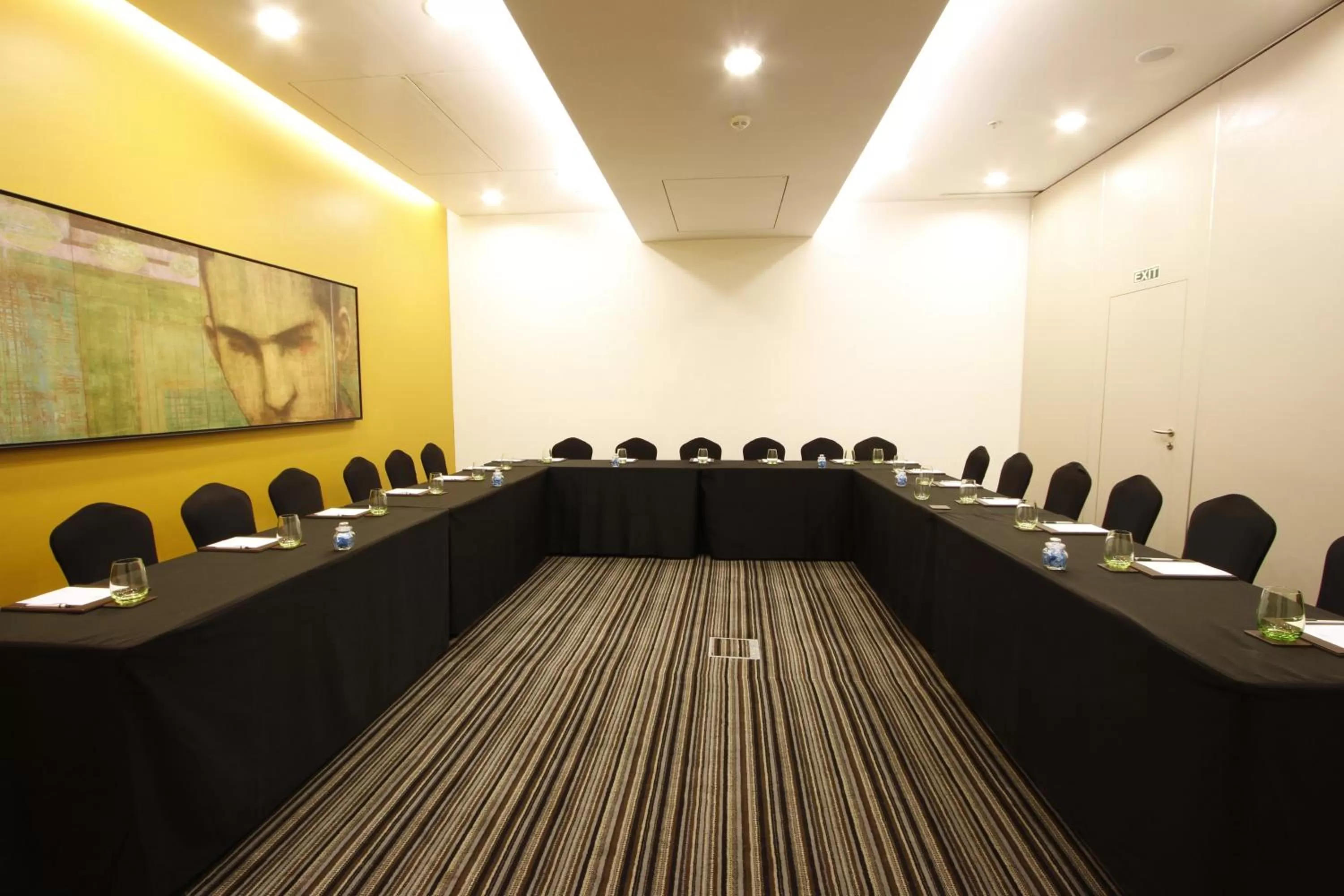 Meeting/conference room in Crowne Plaza Pune City Centre by IHG