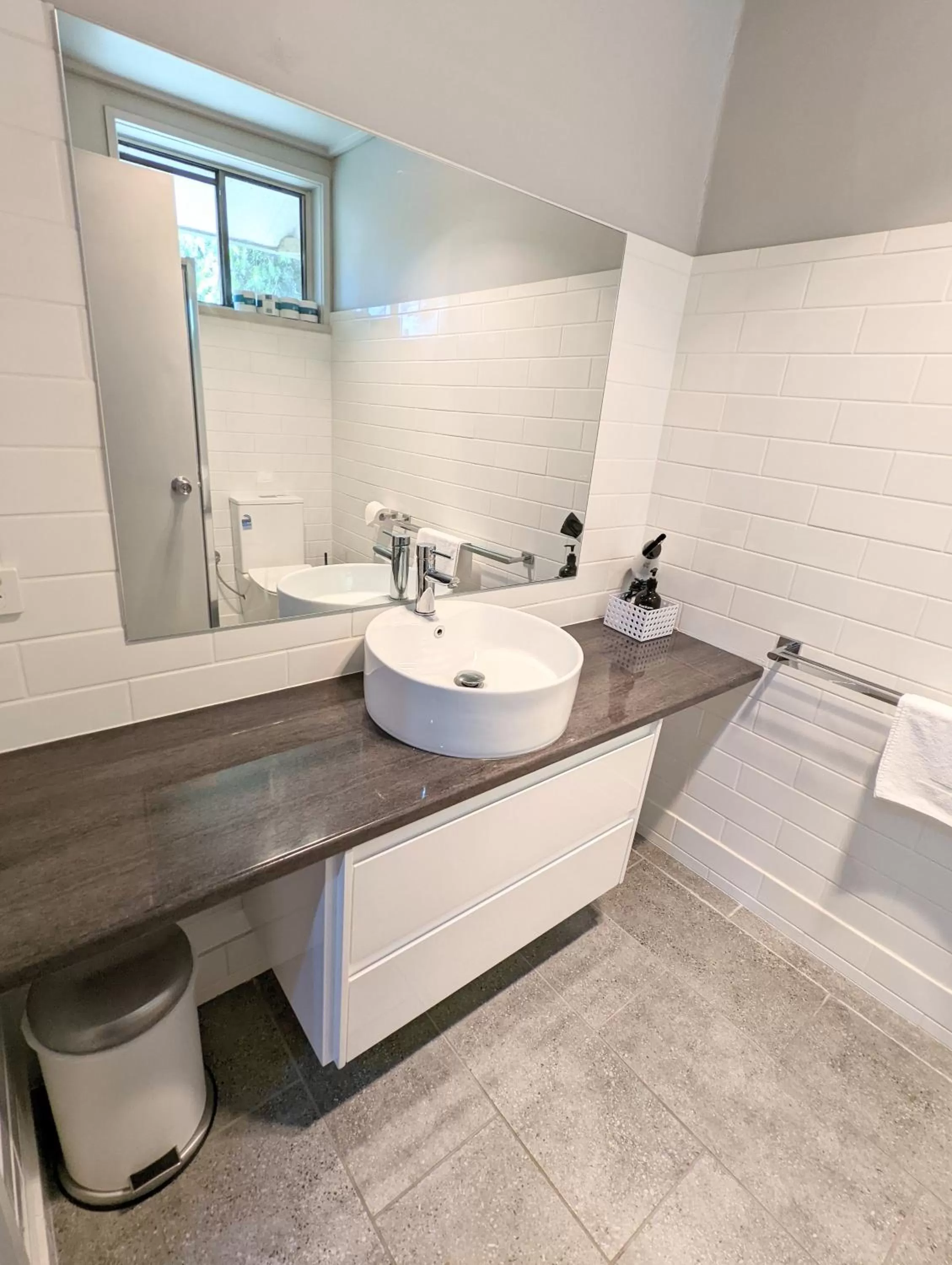 Homestead Motor Inn & Apartments