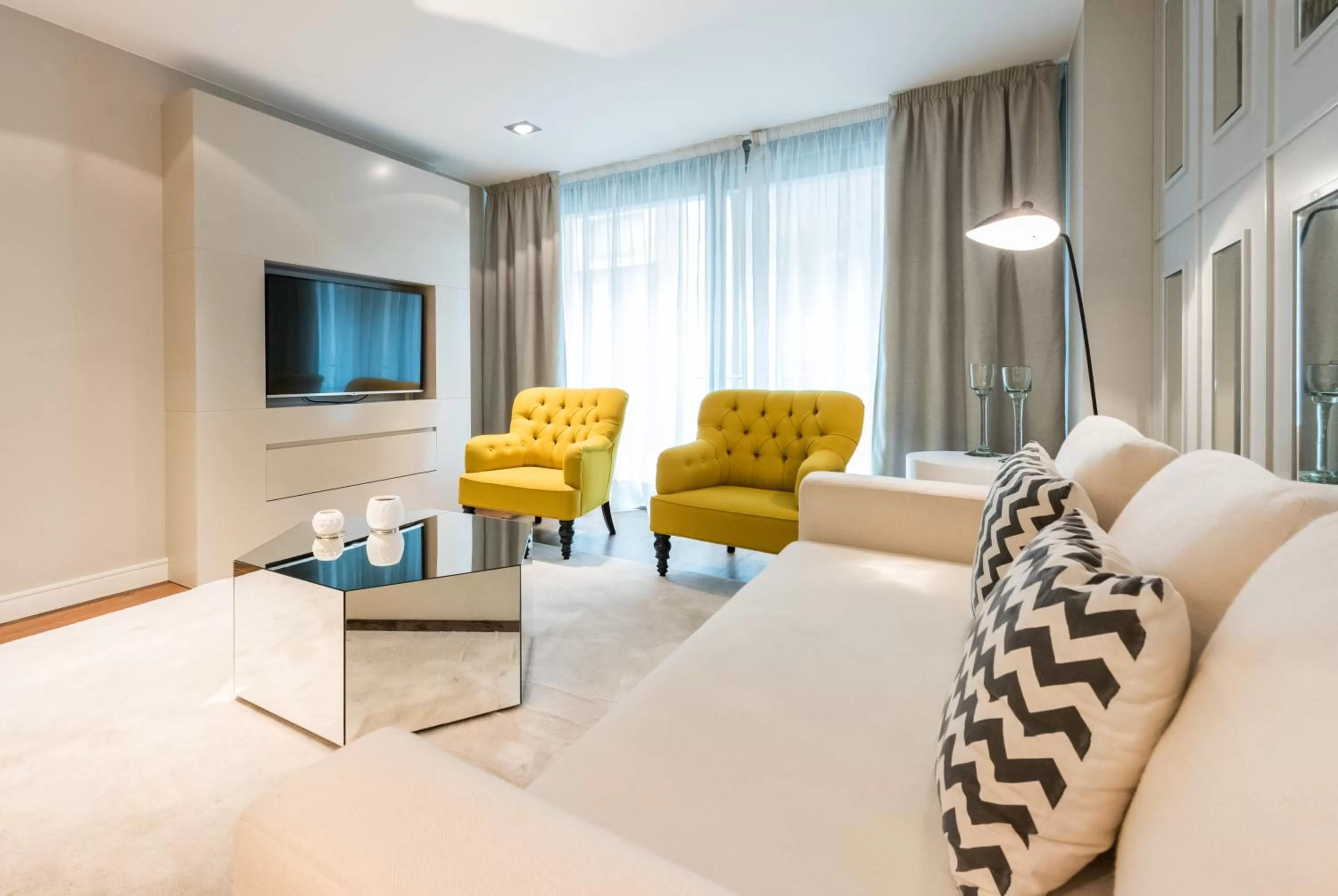 Living room in Gran View Apartments