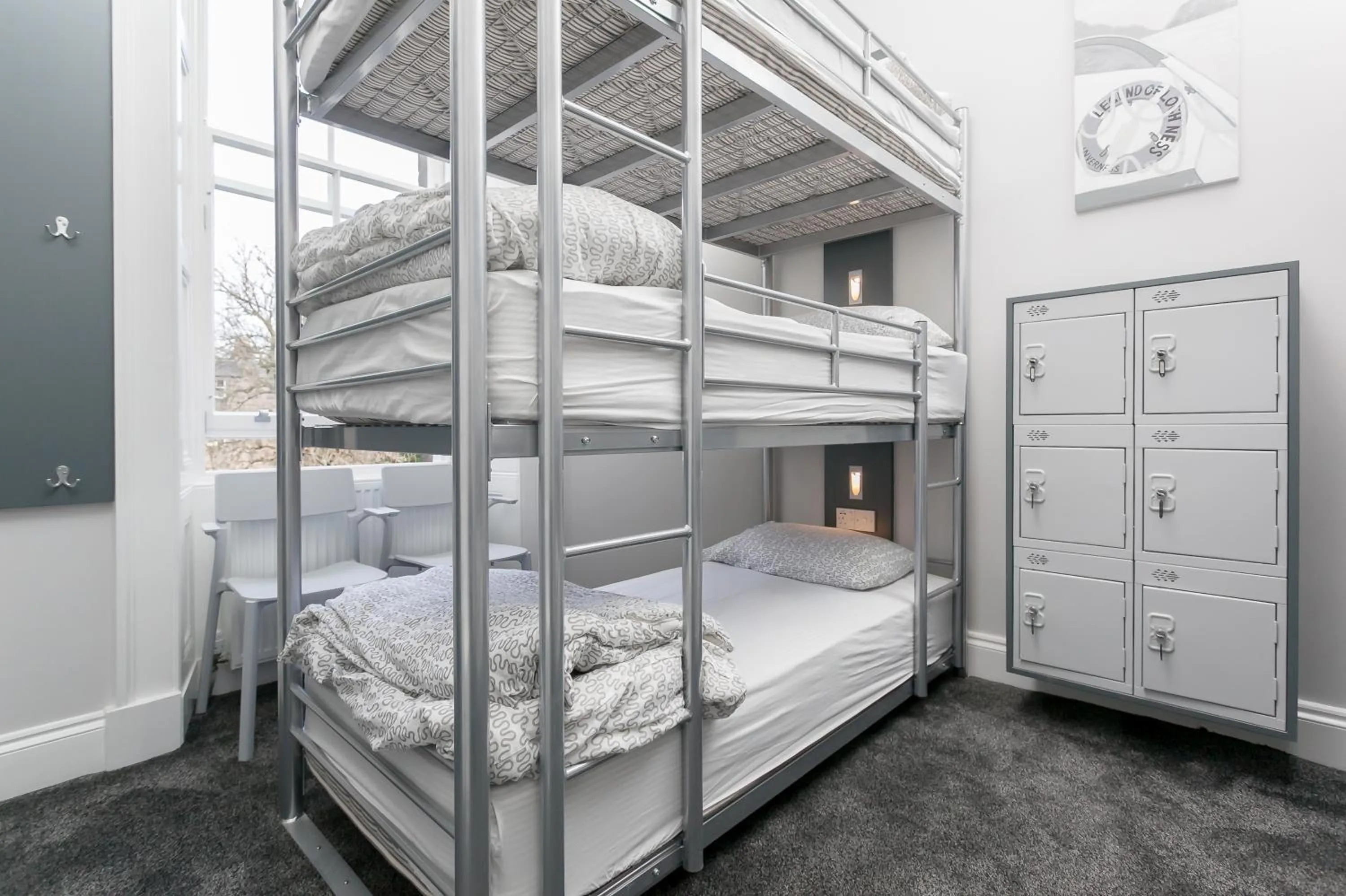 bunk bed, Bed in West End Hotel